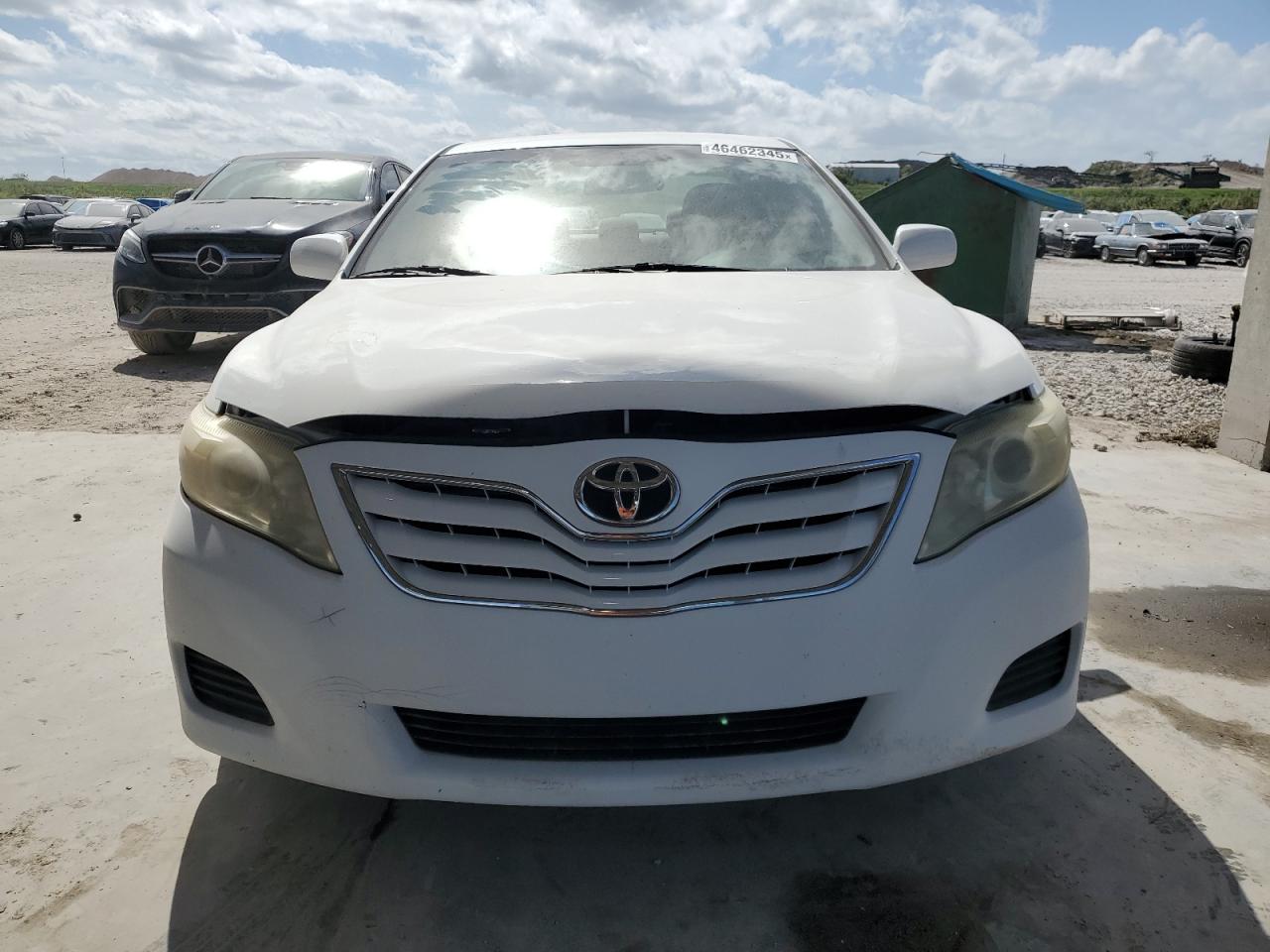 2010 Toyota Camry - Image 5