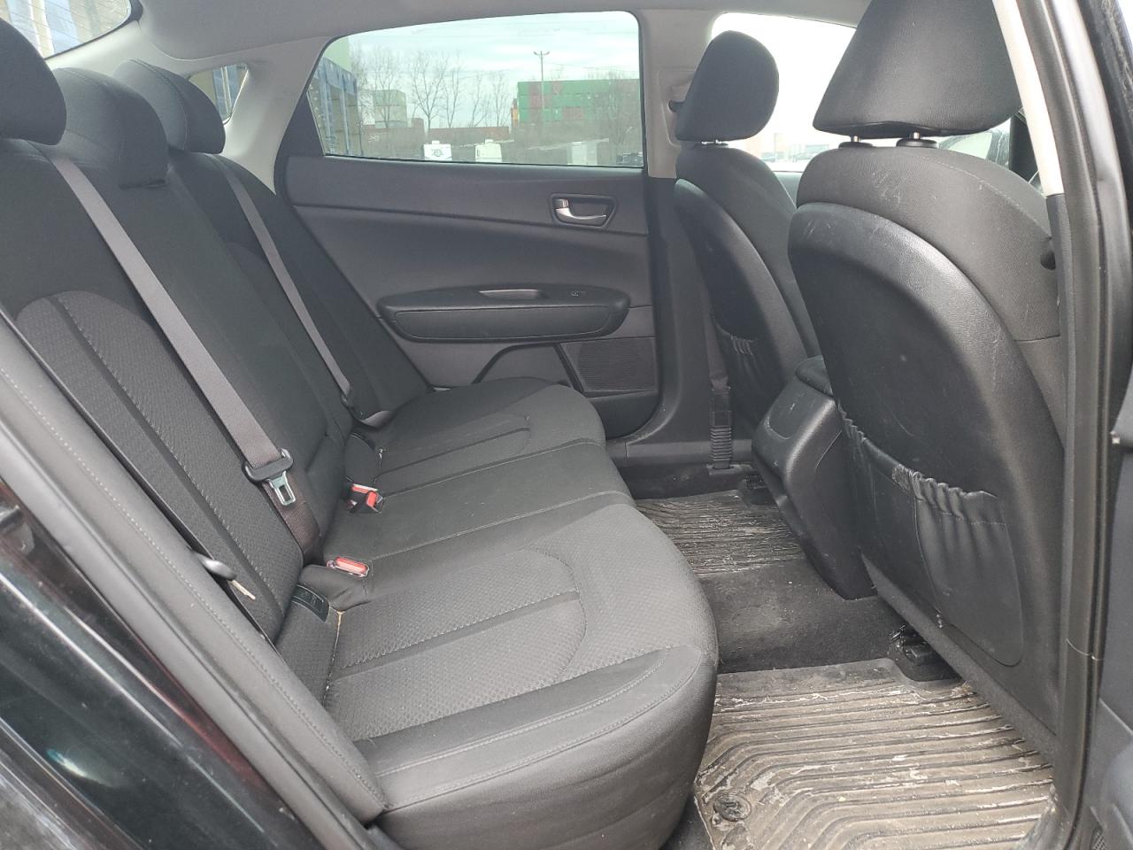 2016 Kia Optima - Image 10