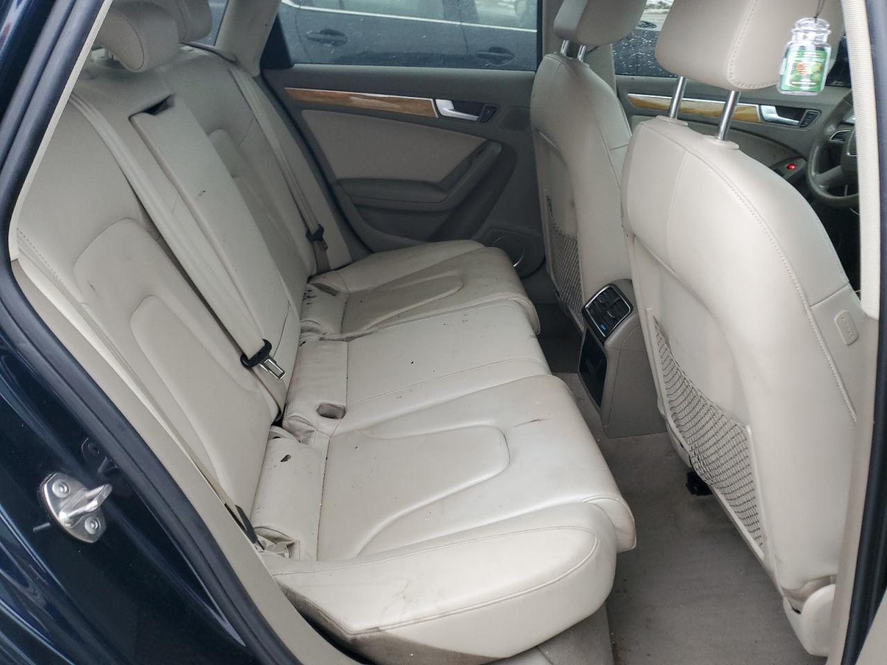 2010 Audi A4 - Image 10
