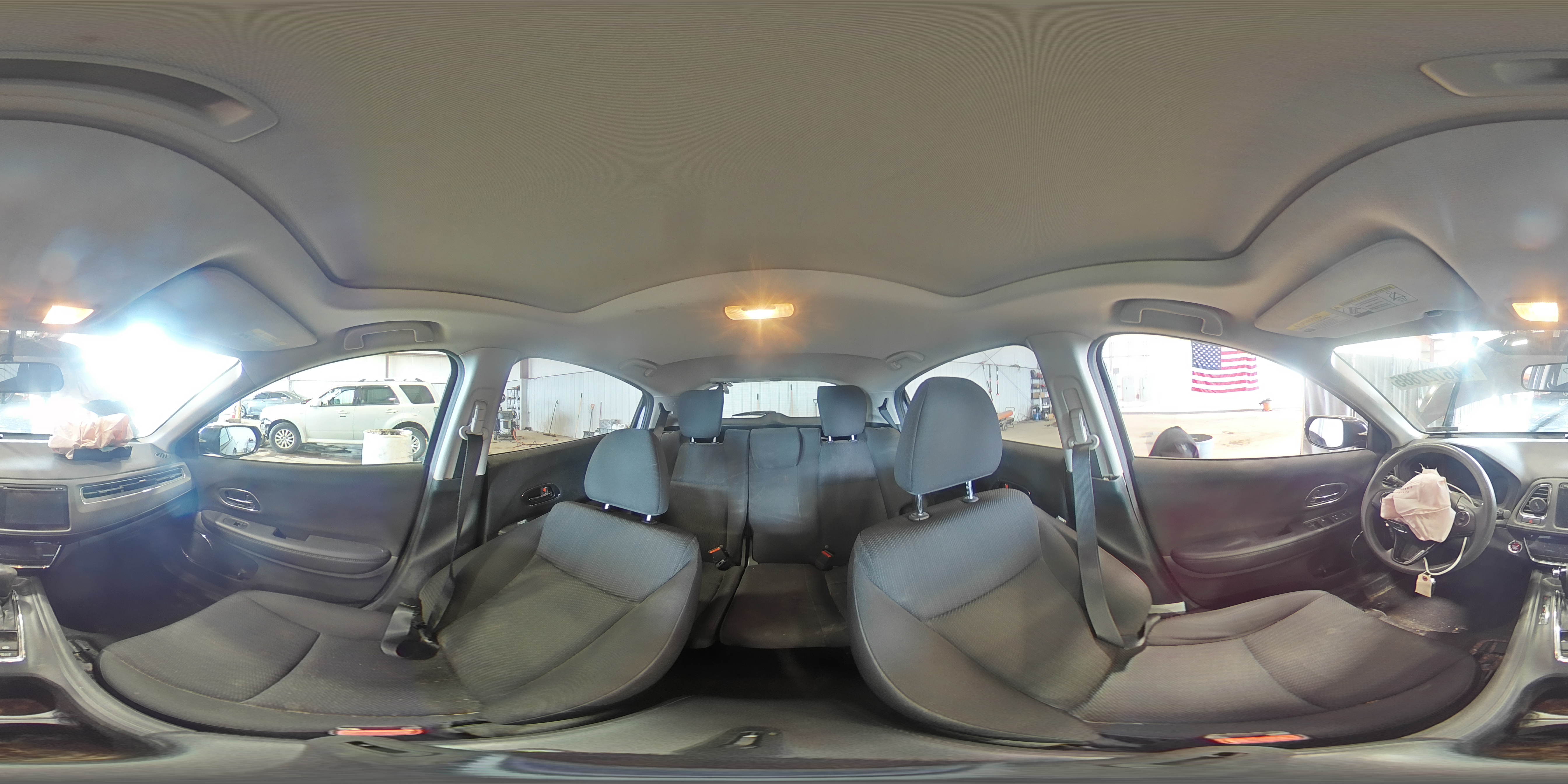 2017 Honda HR-V - Image 16