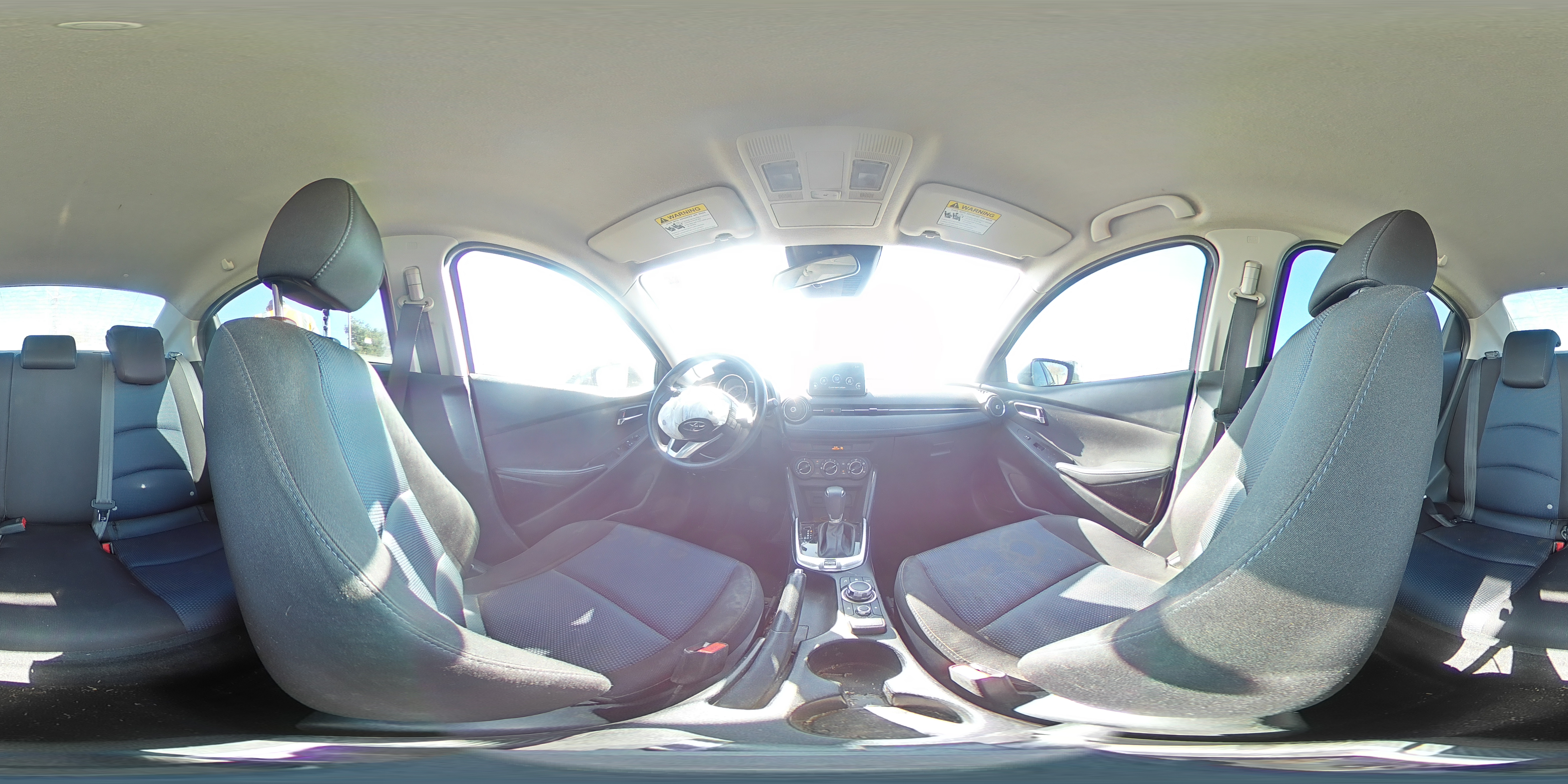 2017 Toyota Yaris - Image 12