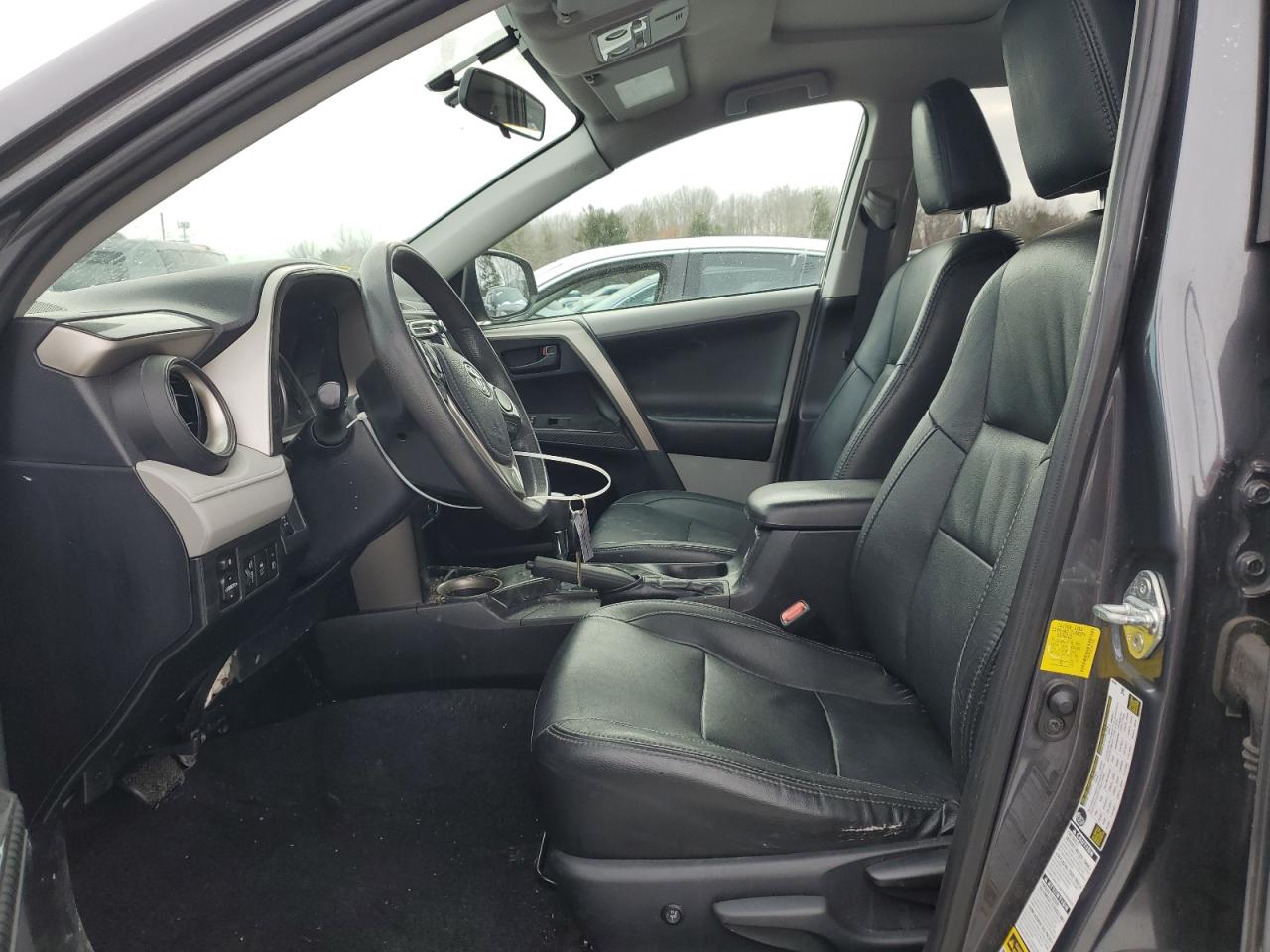 2013 Toyota RAV 4 - Image 7