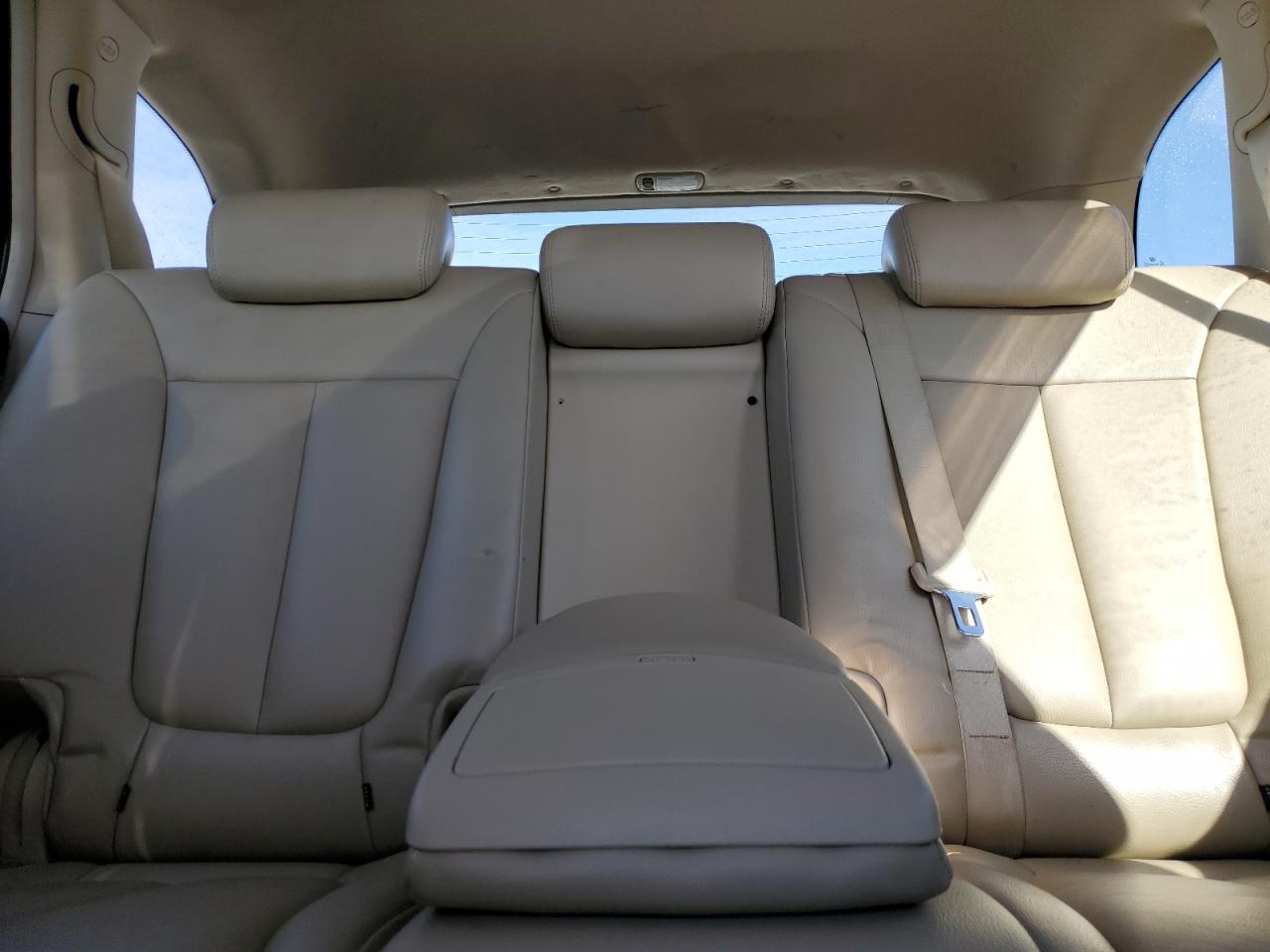 2009 Hyundai Santa Fe - Image 10