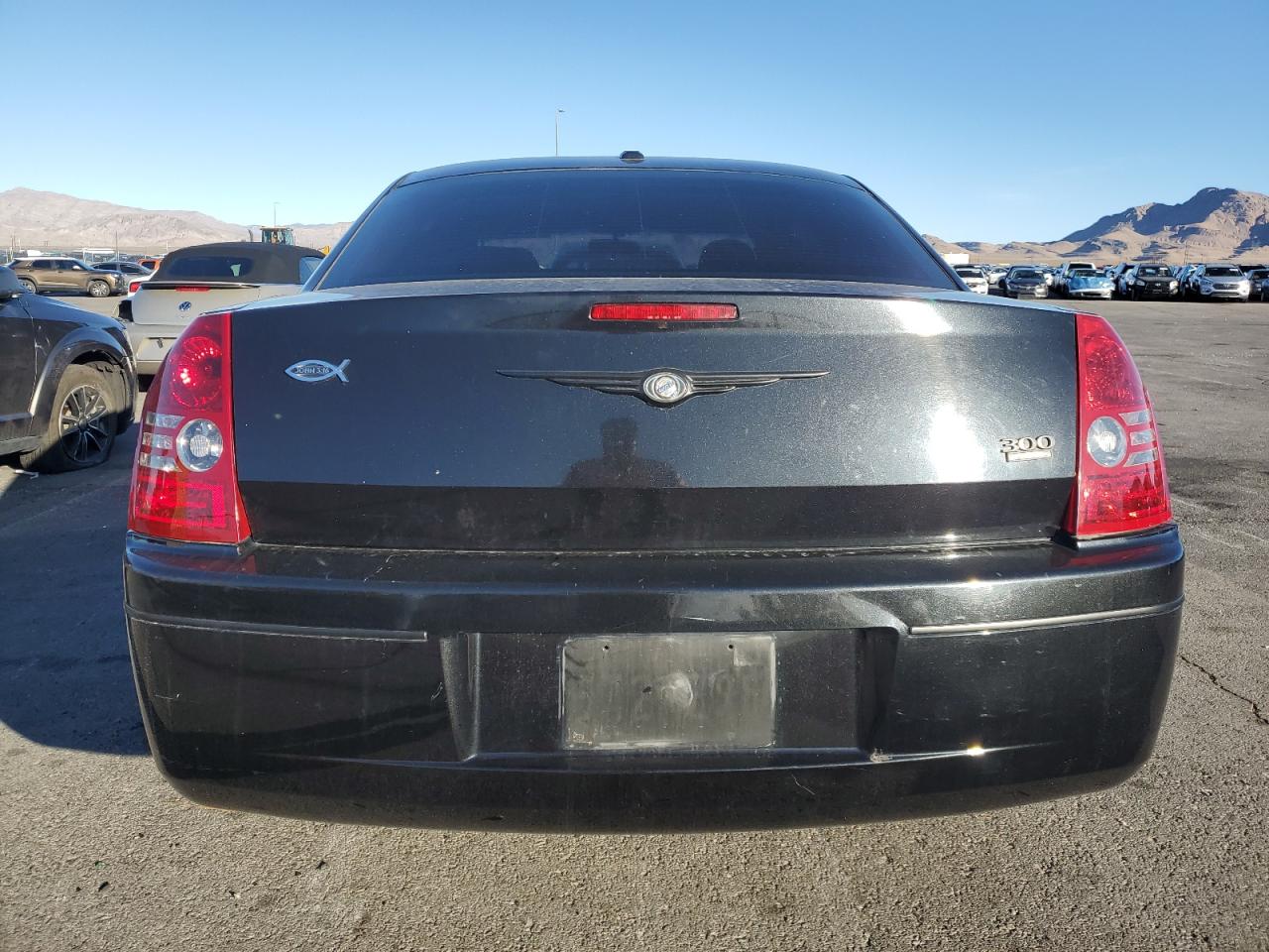 2010 Chrysler 300 Touring VIN: 2C3CA5CV2AH105526 Lot: 45928085