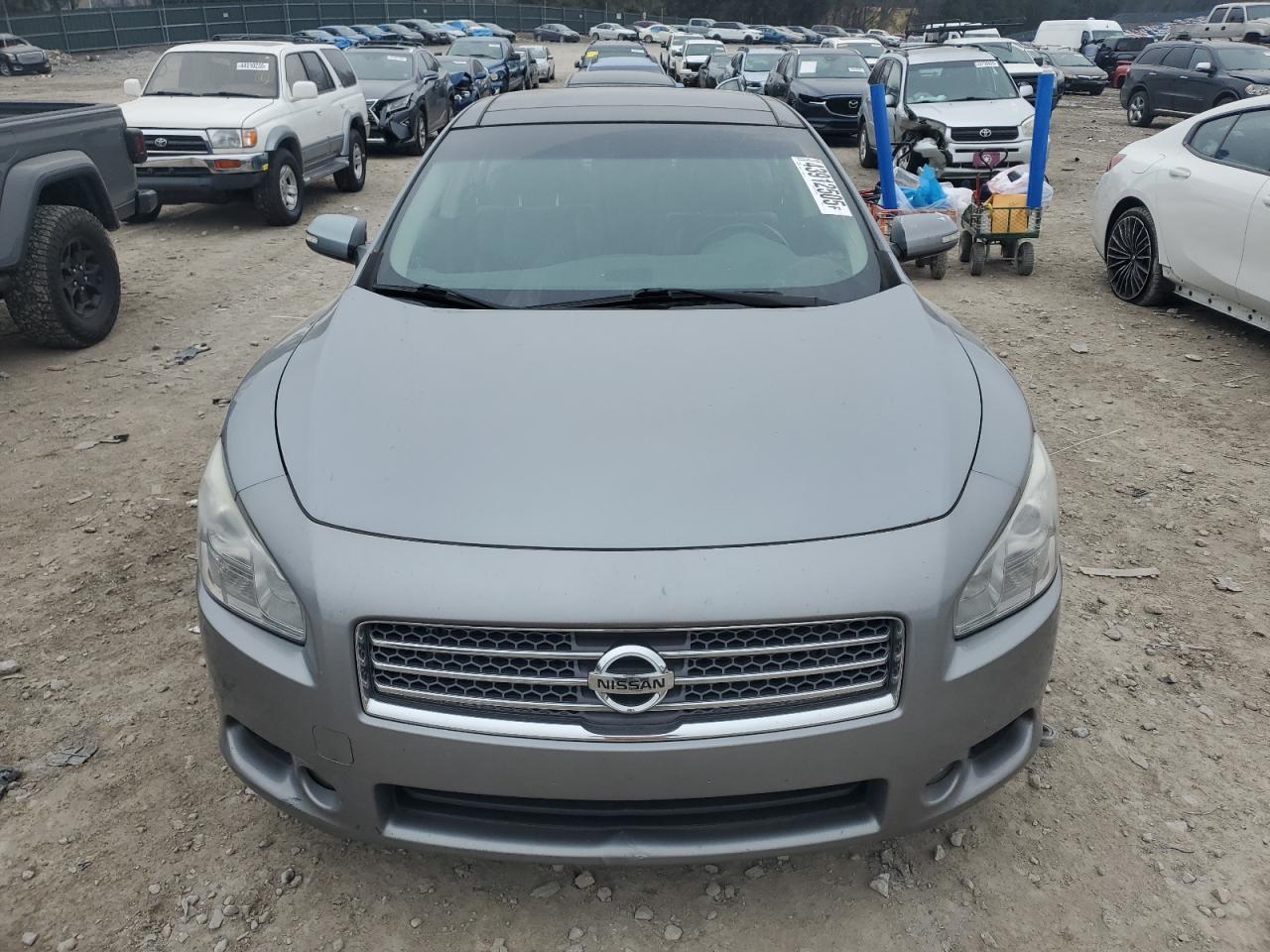 2009 Nissan Maxima - Image 5