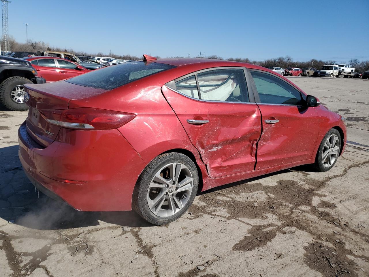2017 Hyundai Elantra - Image 3