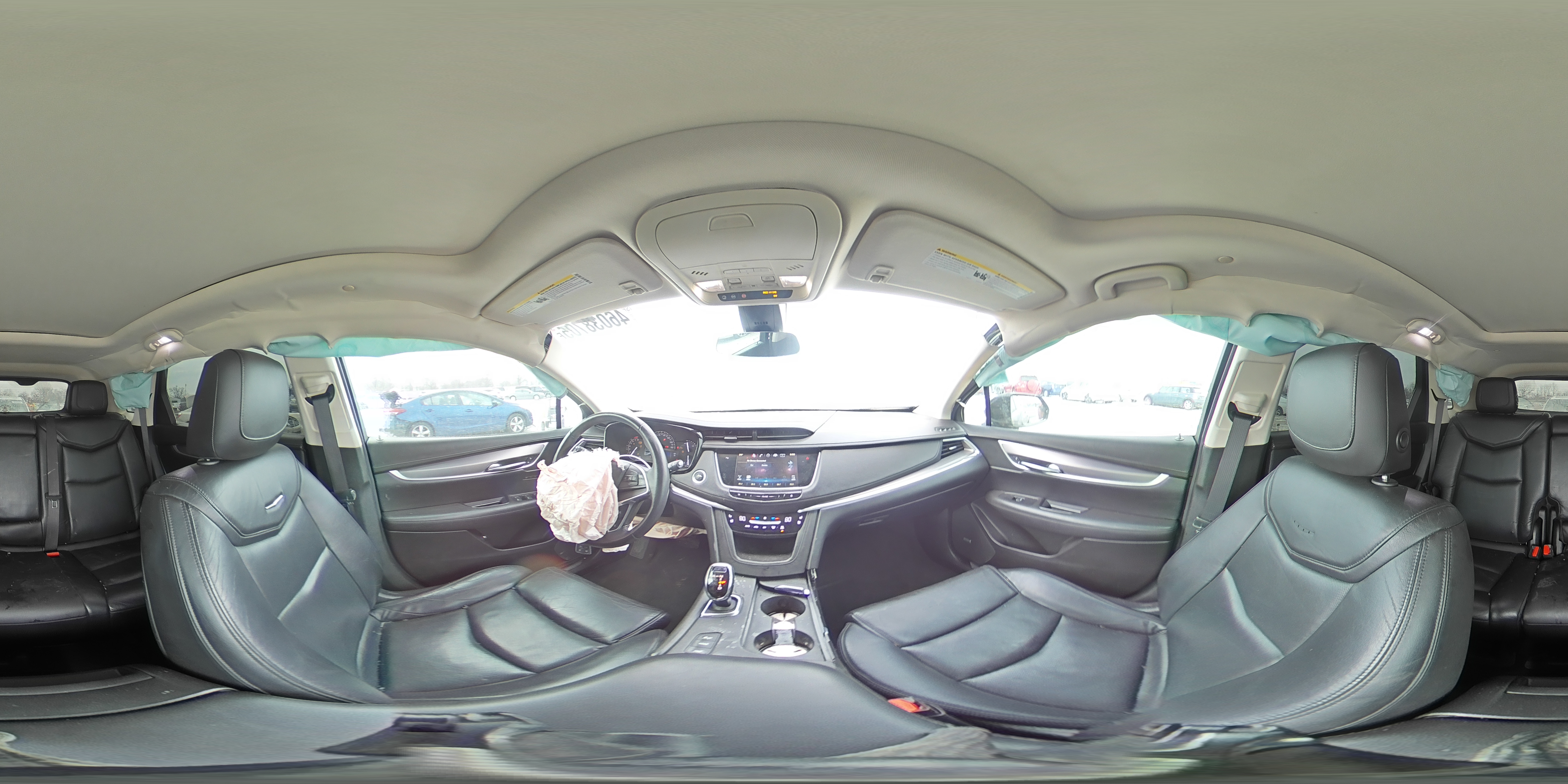2017 Cadillac XT5 - Image 13