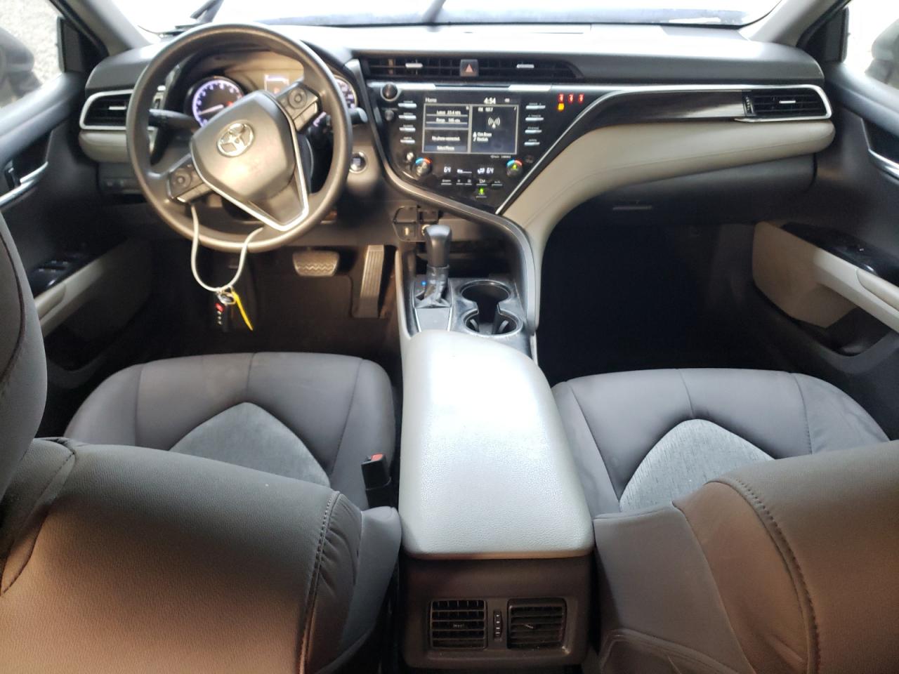 2018 Toyota Camry - Image 8