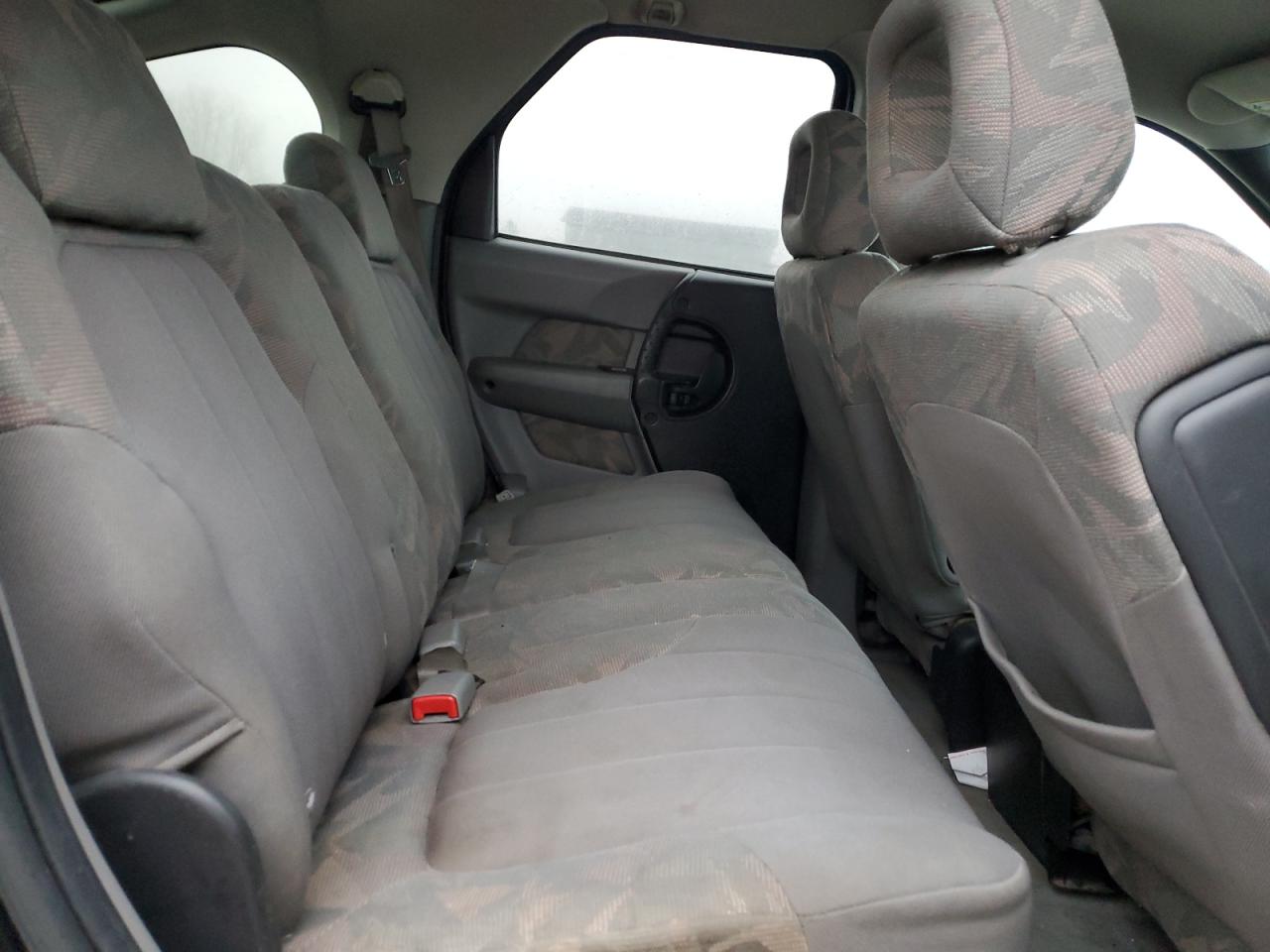 2003 Pontiac Aztek - Image 11