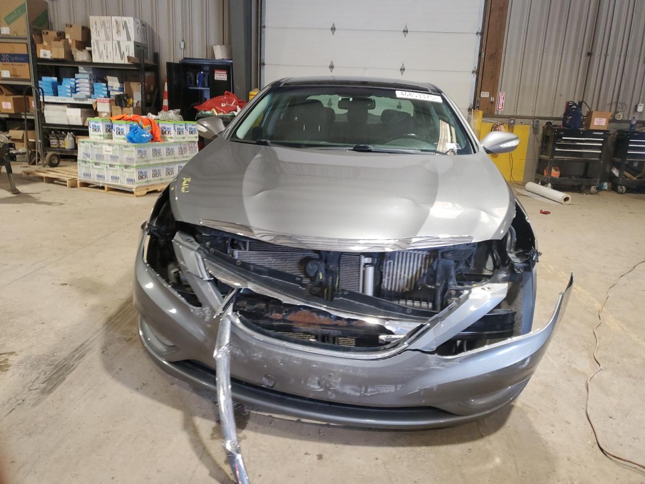 2012 Hyundai Sonata - Image 5