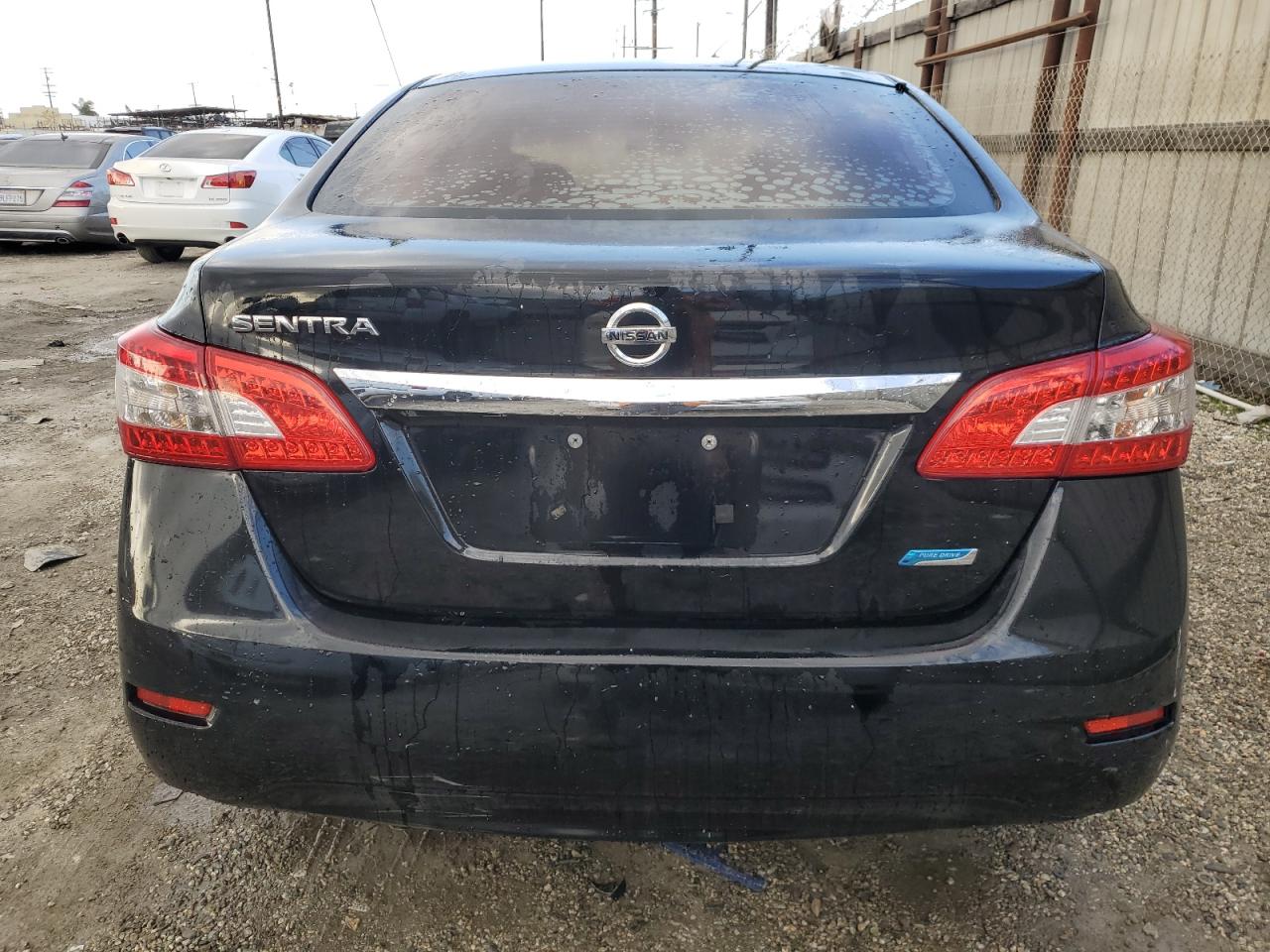 2014 Nissan Sentra - Image 6