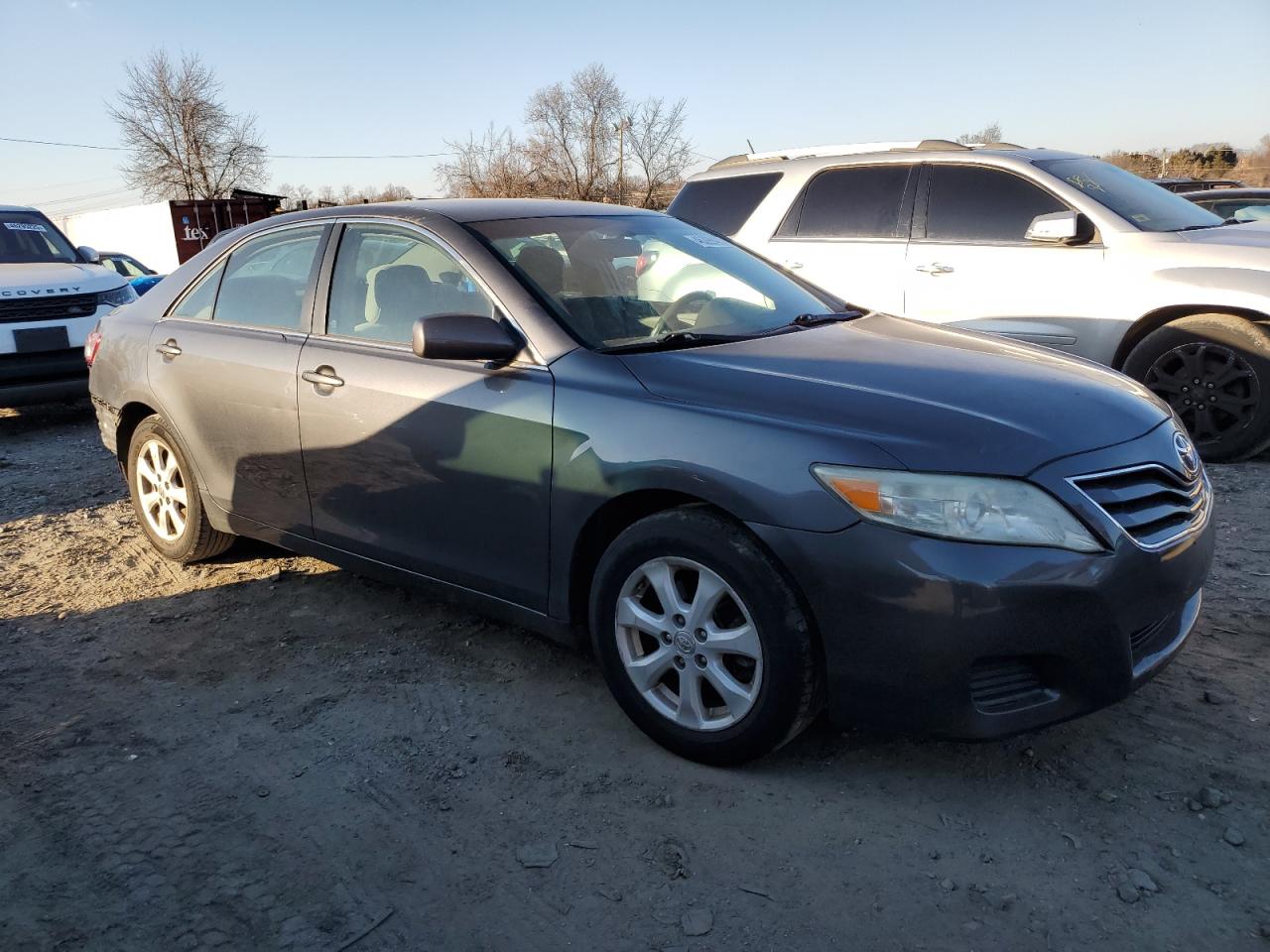 2011 Toyota Camry - Image 4
