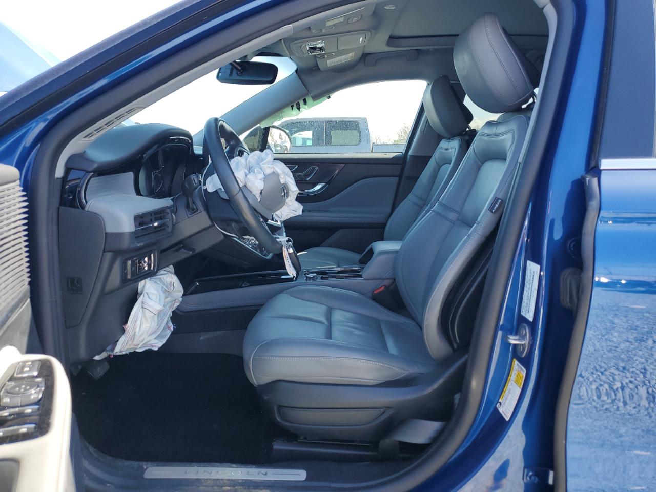 2020 Lincoln Corsair - Image 7