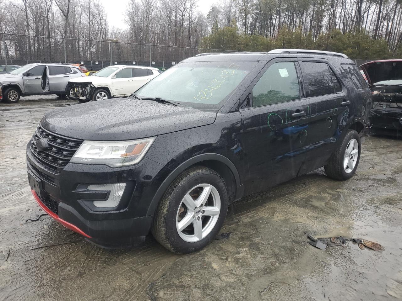 2016 Ford Explorer - Image 1