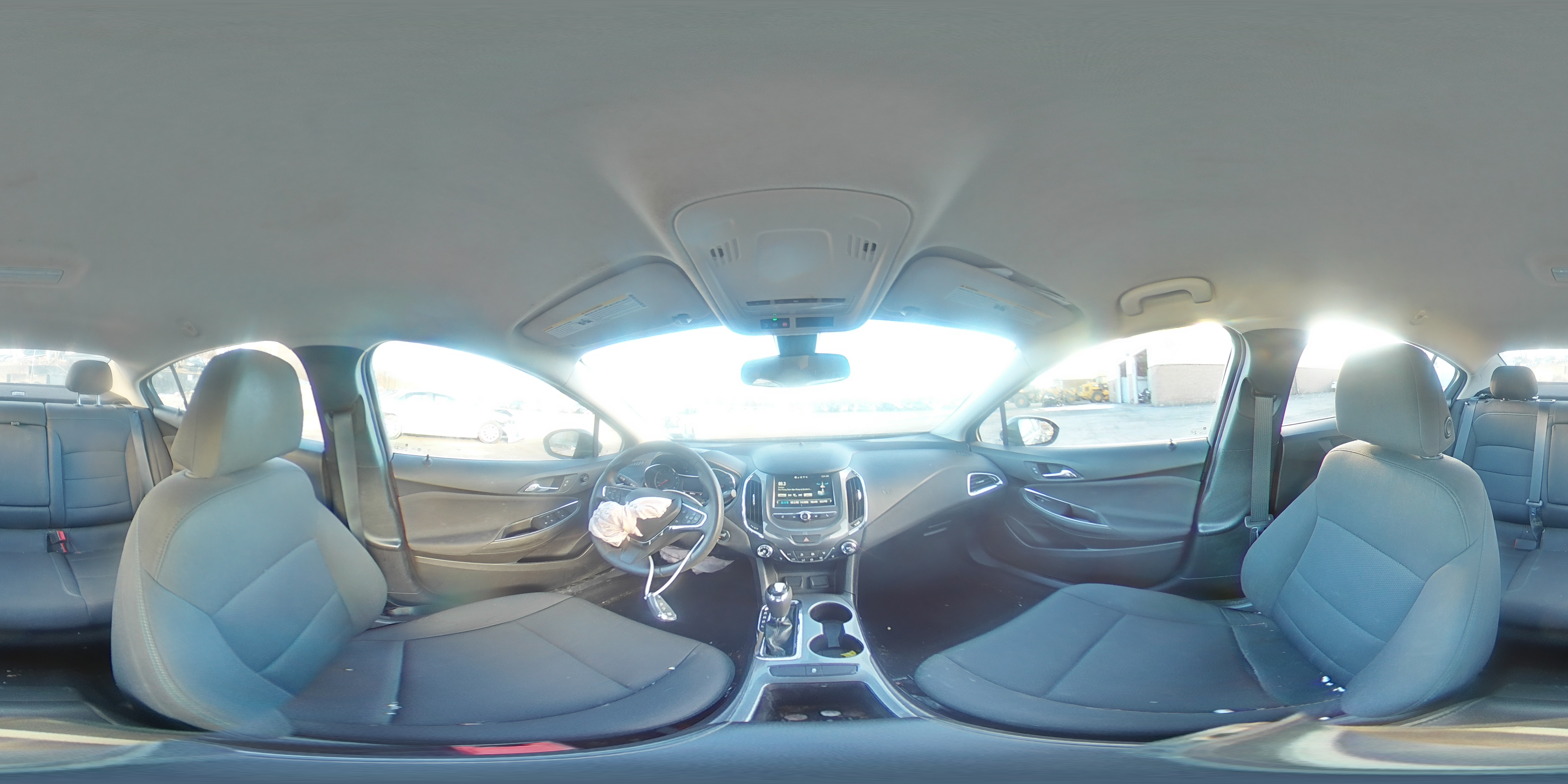 2018 Chevrolet Cruze - Image 13