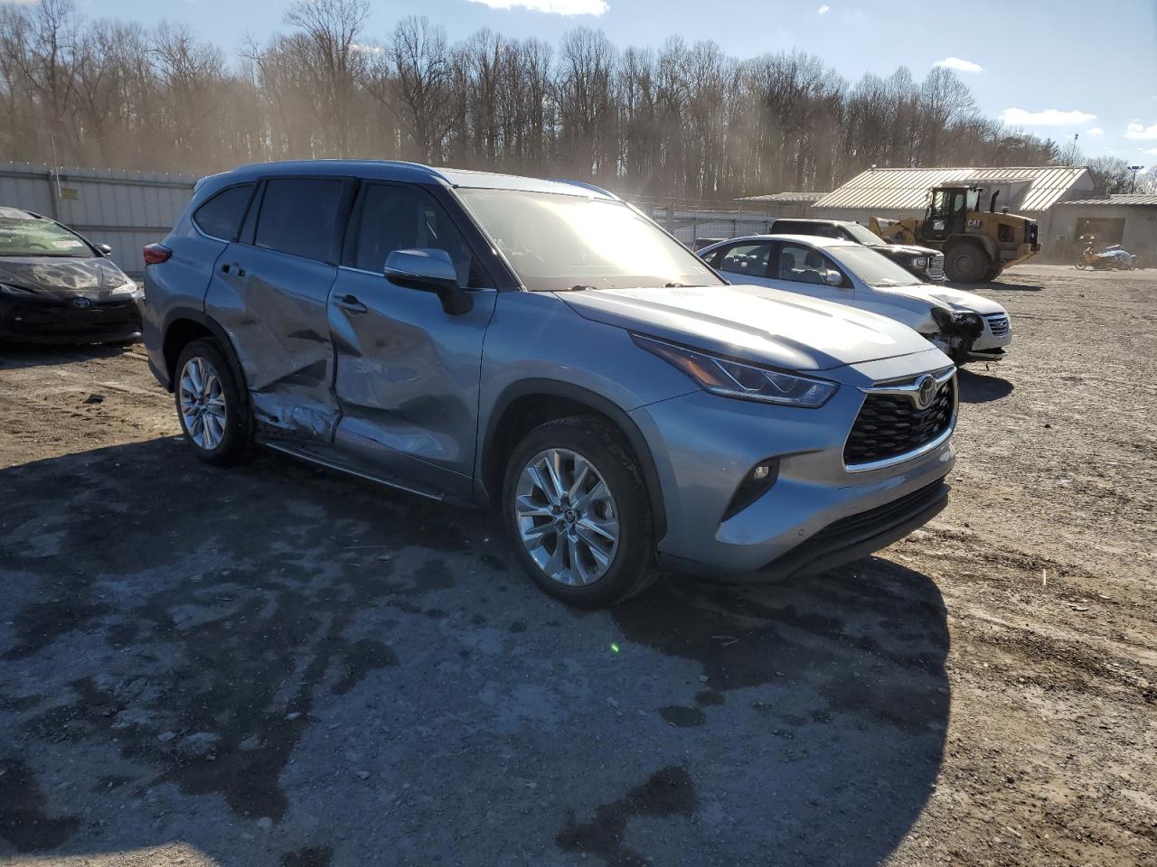 2021 Toyota Highlander - Image 4
