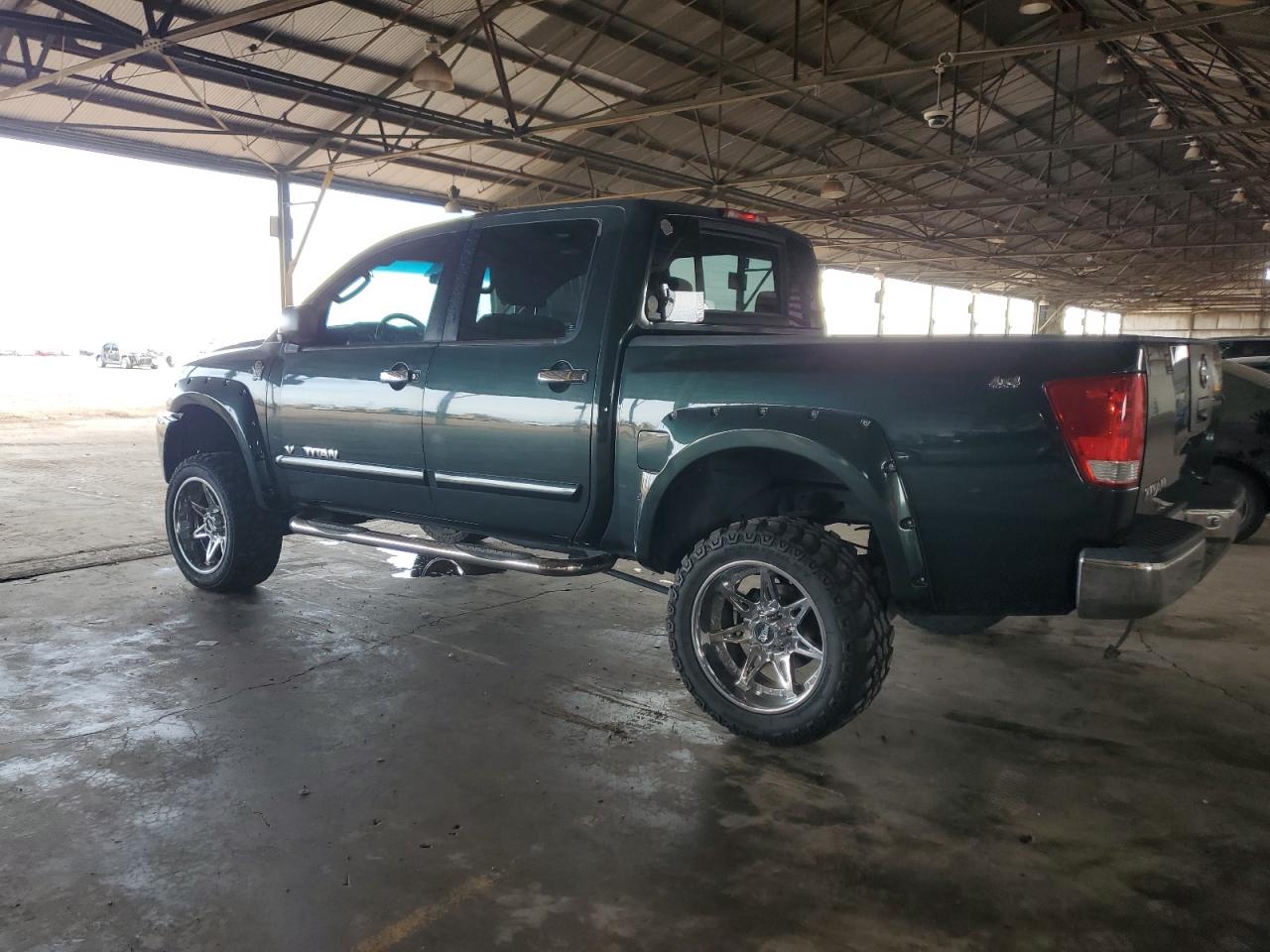 2006 Nissan Titan - Image 2