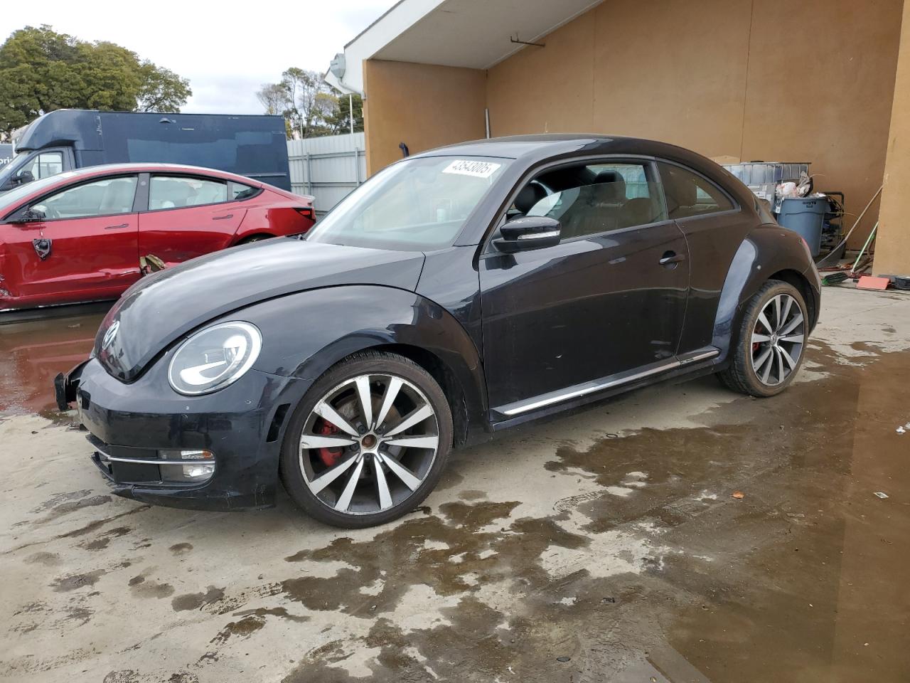 2012 Volkswagen Beetle - Image 1