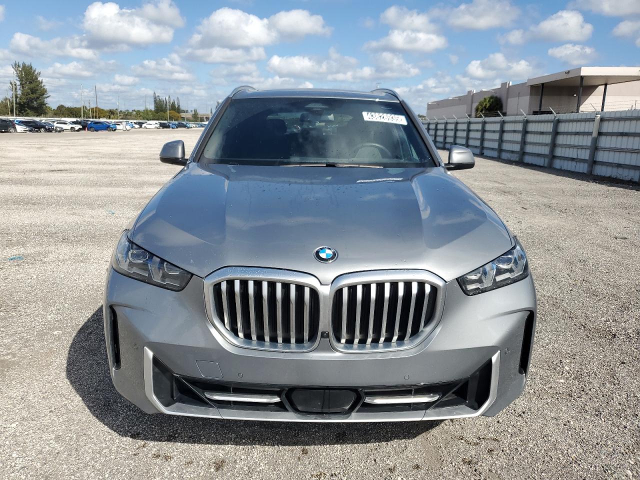 2024 BMW X5 - Image 5