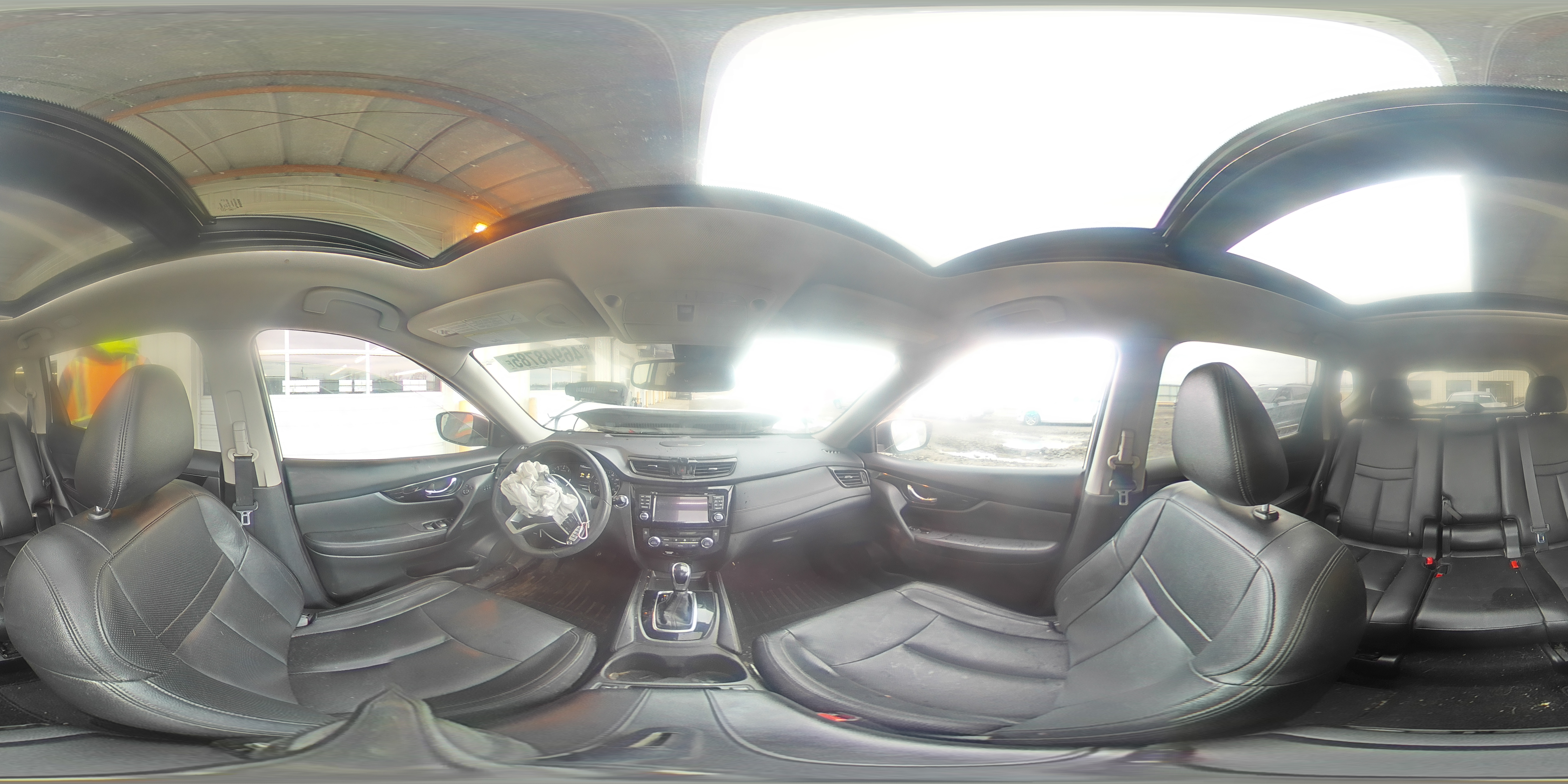2017 Nissan Rogue - Image 13