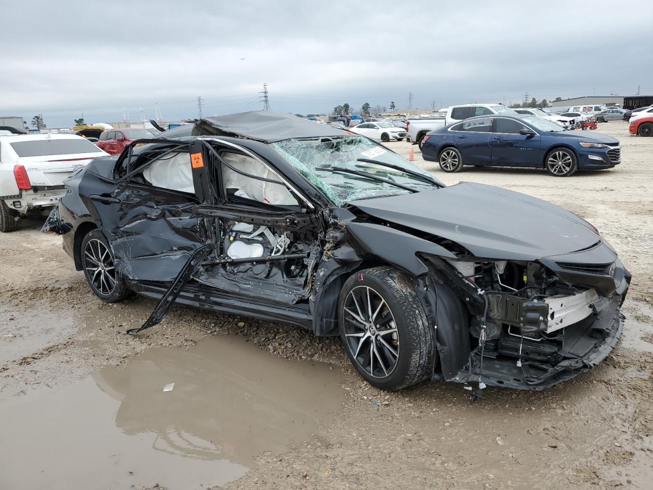 2023 Toyota Camry - Image 4