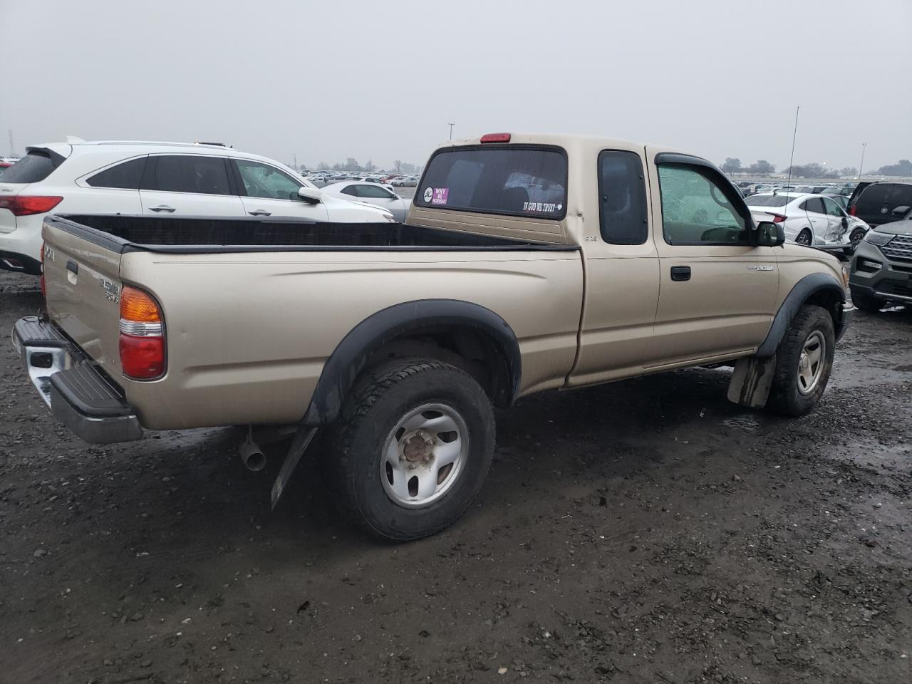 2004 Toyota Tacoma - Image 3