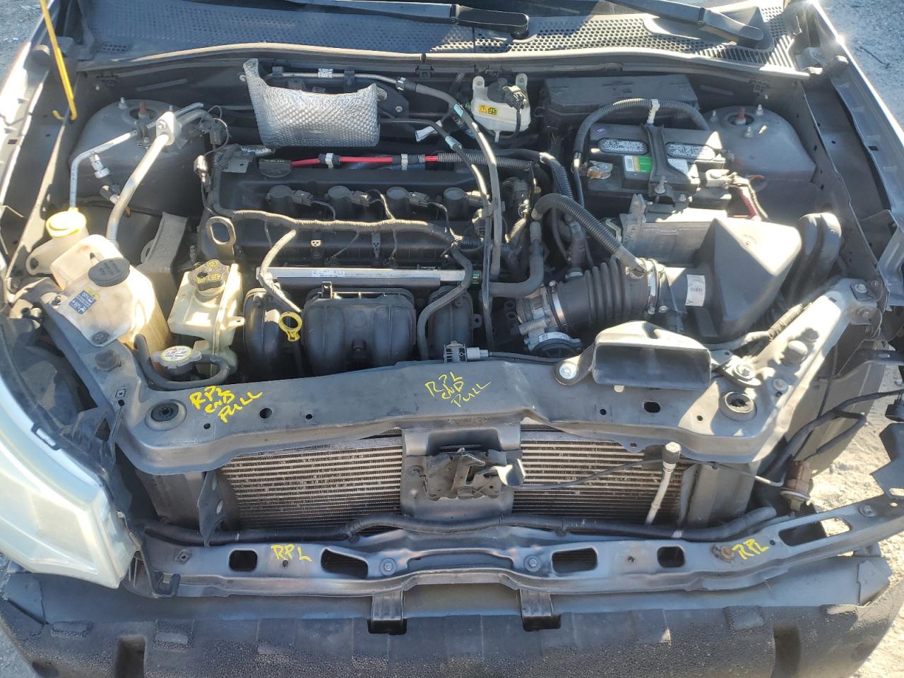2010 Ford Focus - Image 11