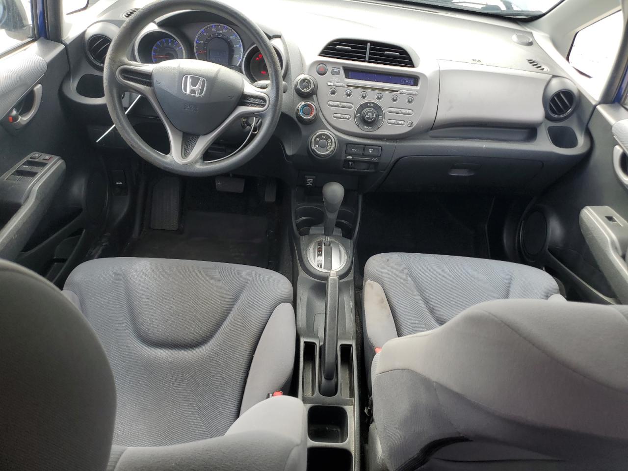 2009 Honda Fit - Image 8