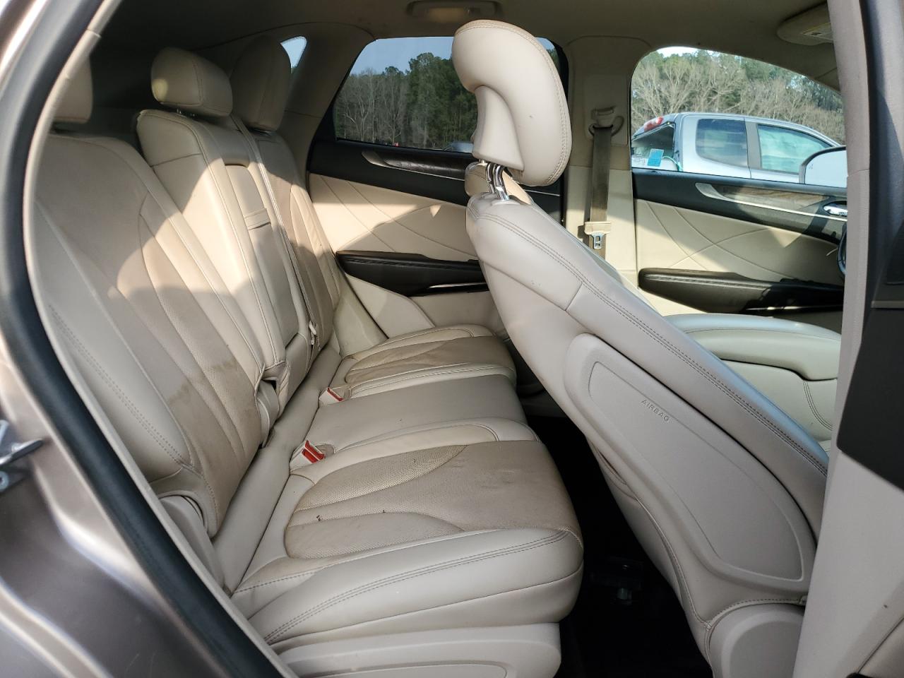 2018 Lincoln MKC - Image 11