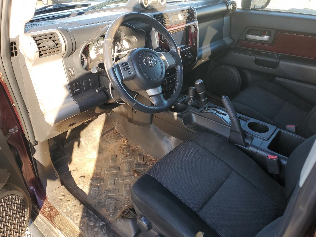 2007 Toyota FJ Cruiser - Image 8