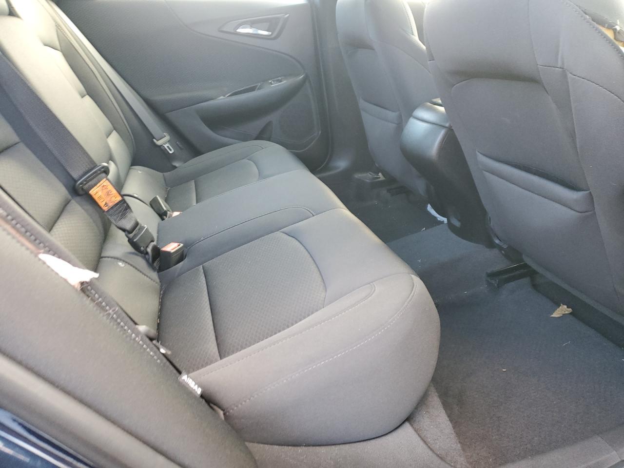 2016 Chevrolet Malibu - Image 10