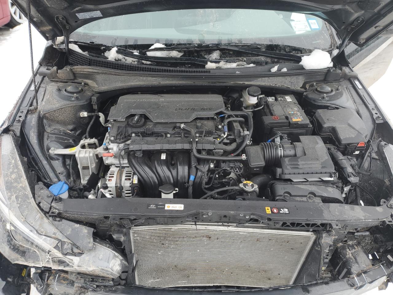2023 Hyundai Elantra - Image 11