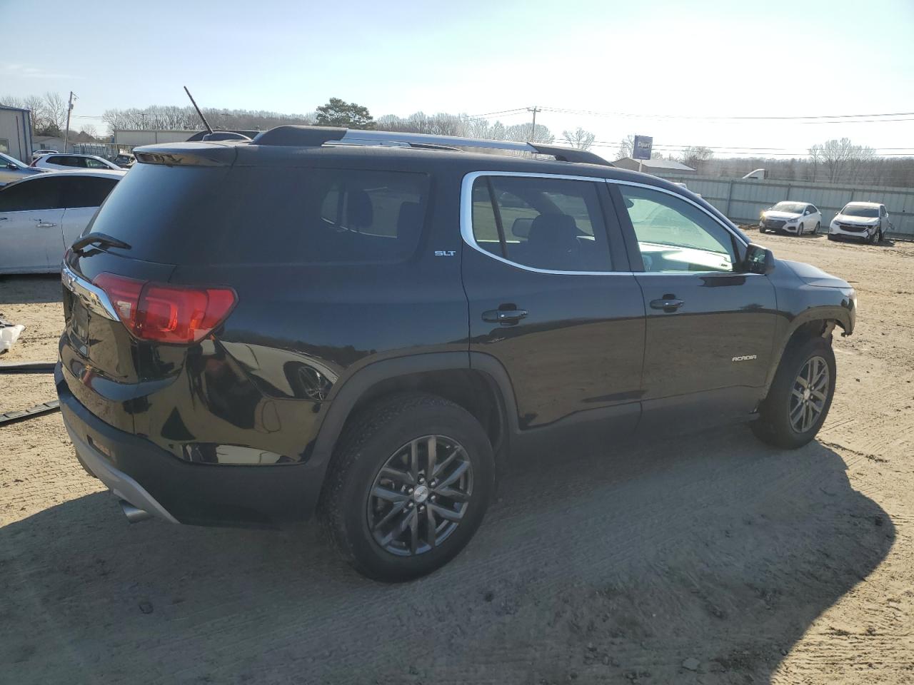 2018 GMC Acadia - Image 3