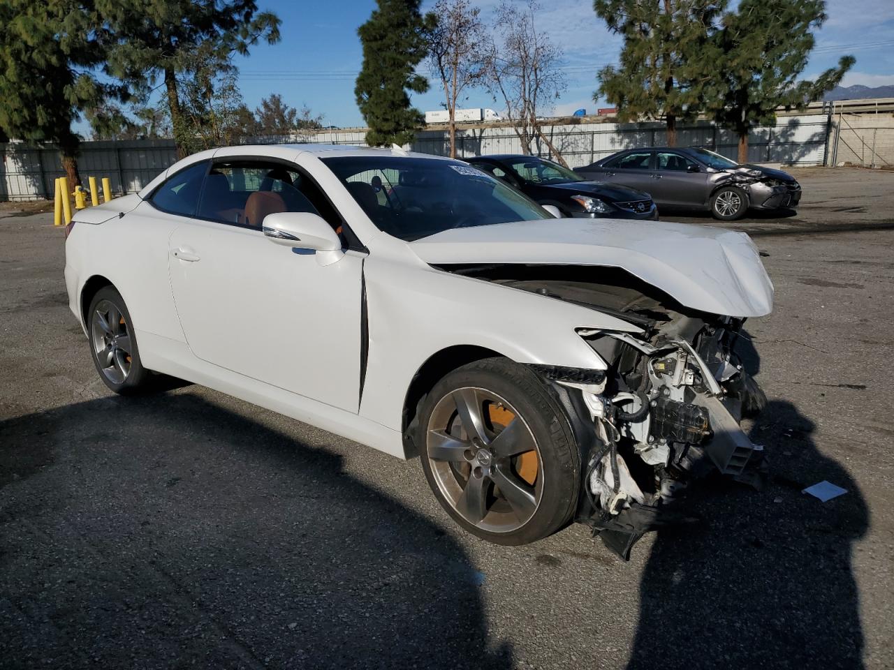 2011 Lexus IS - Image 4