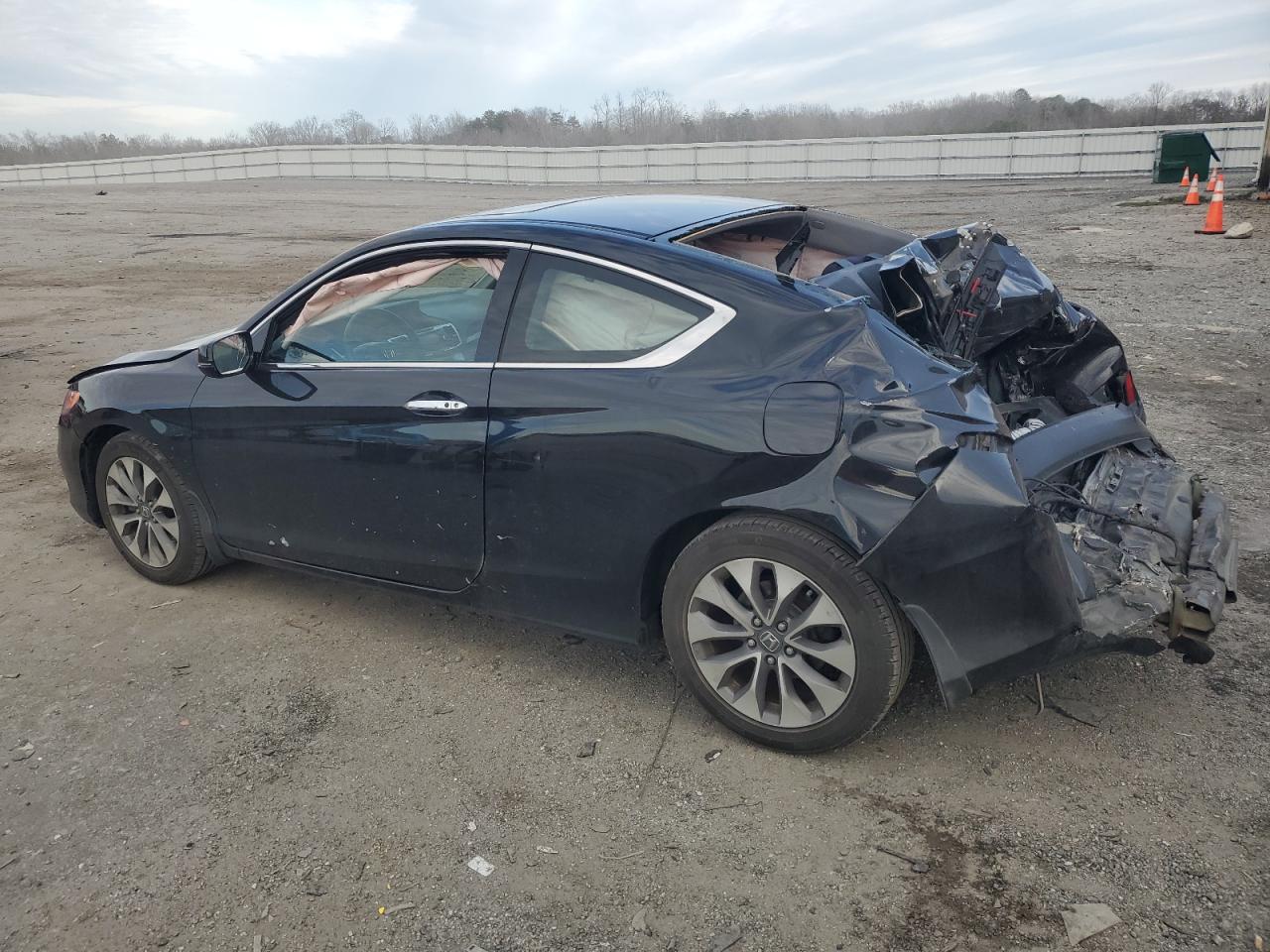 2015 Honda Accord - Image 2