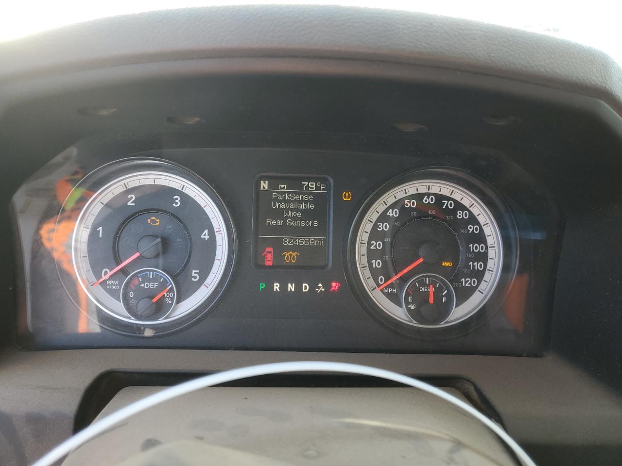 2014 RAM 2500 - Image 9