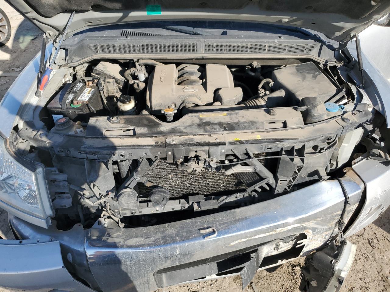 2005 Nissan Armada - Image 13