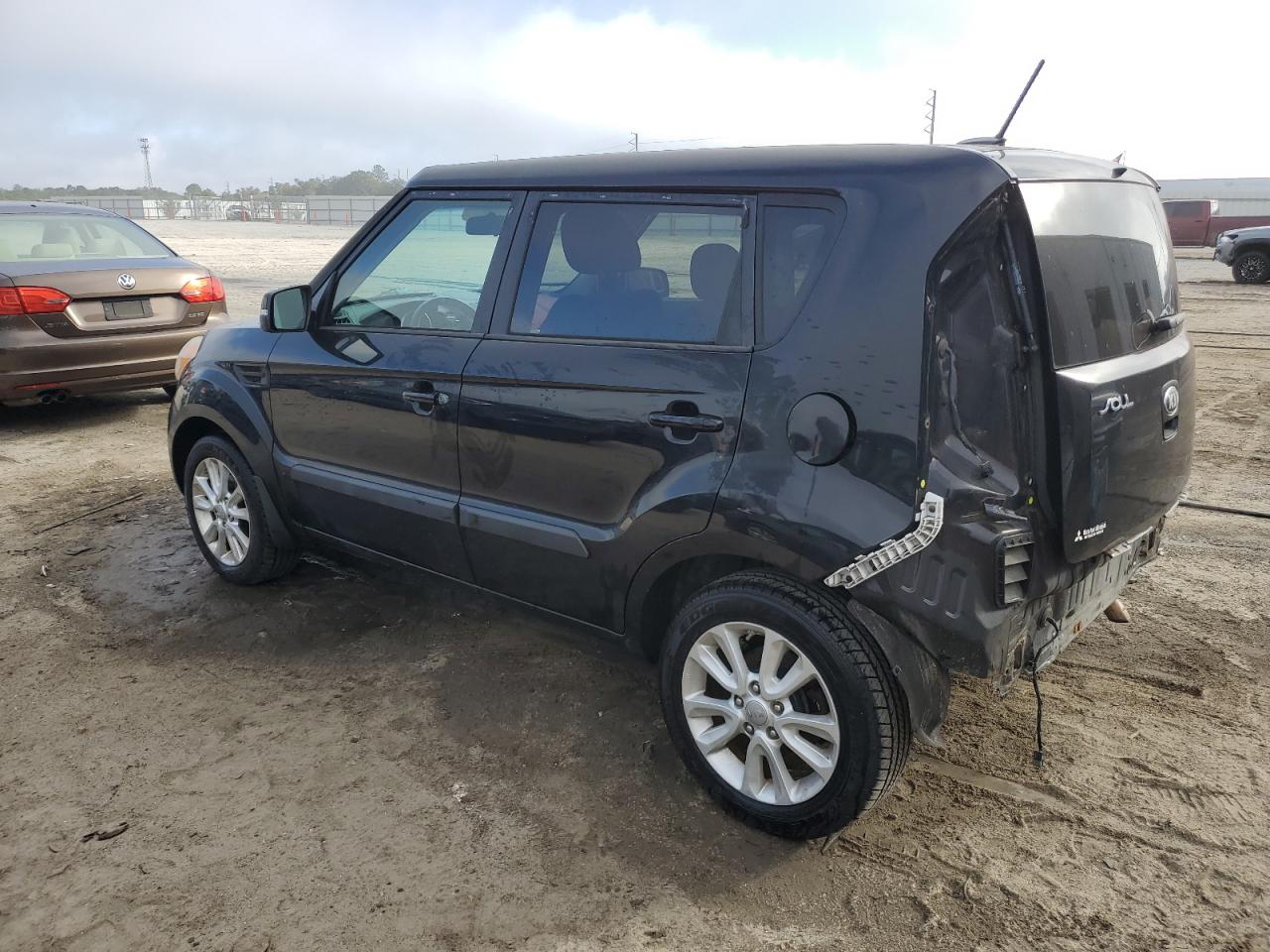 2013 Kia Soul - Image 2