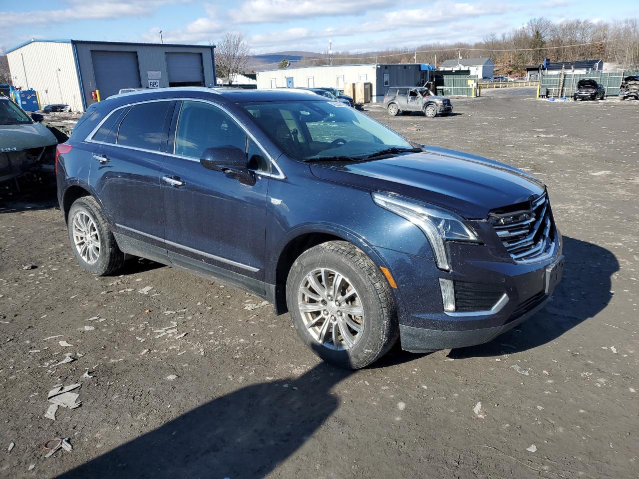 2017 Cadillac XT5 - Image 4
