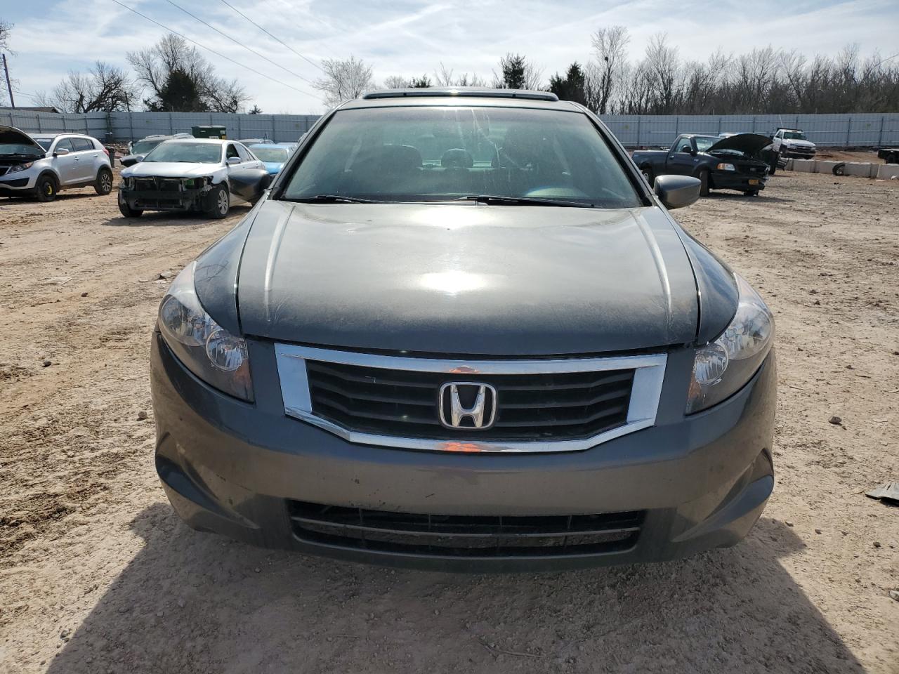 2009 Honda Accord - Image 5