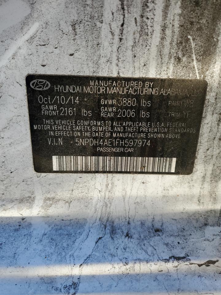 2015 Hyundai Elantra - Image 12