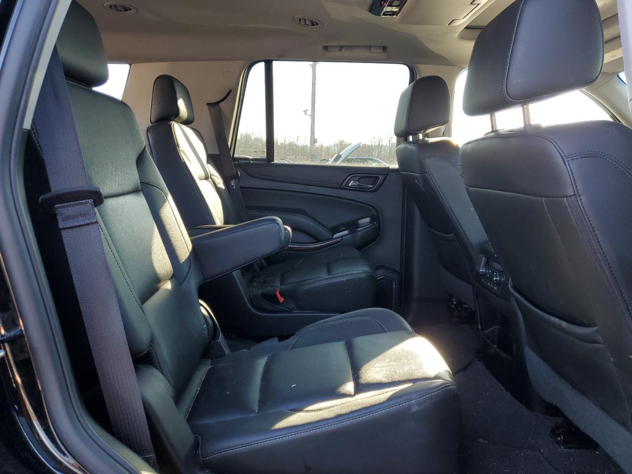 2019 GMC Yukon - Image 11