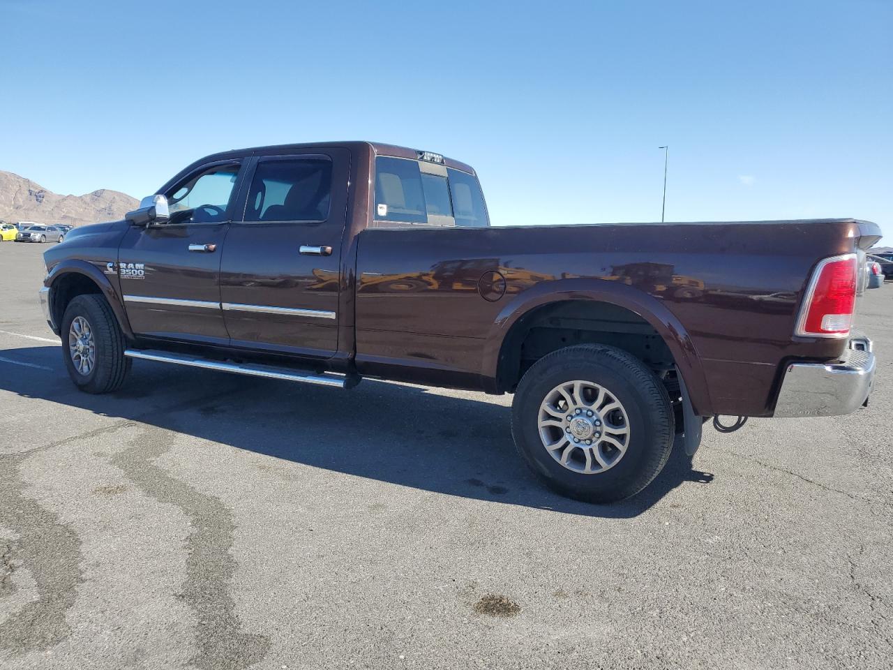 2014 RAM 3500 - Image 2