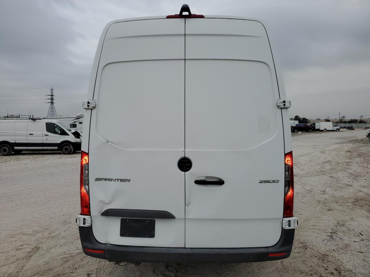 2019 Mercedes-Benz Sprinter - Image 6