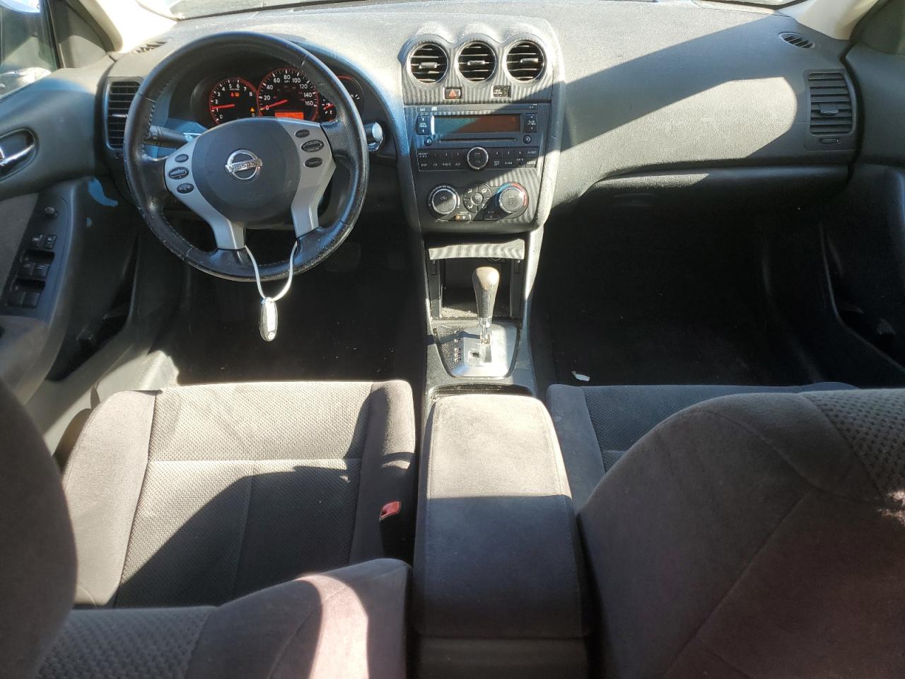 2009 Nissan Altima - Image 8
