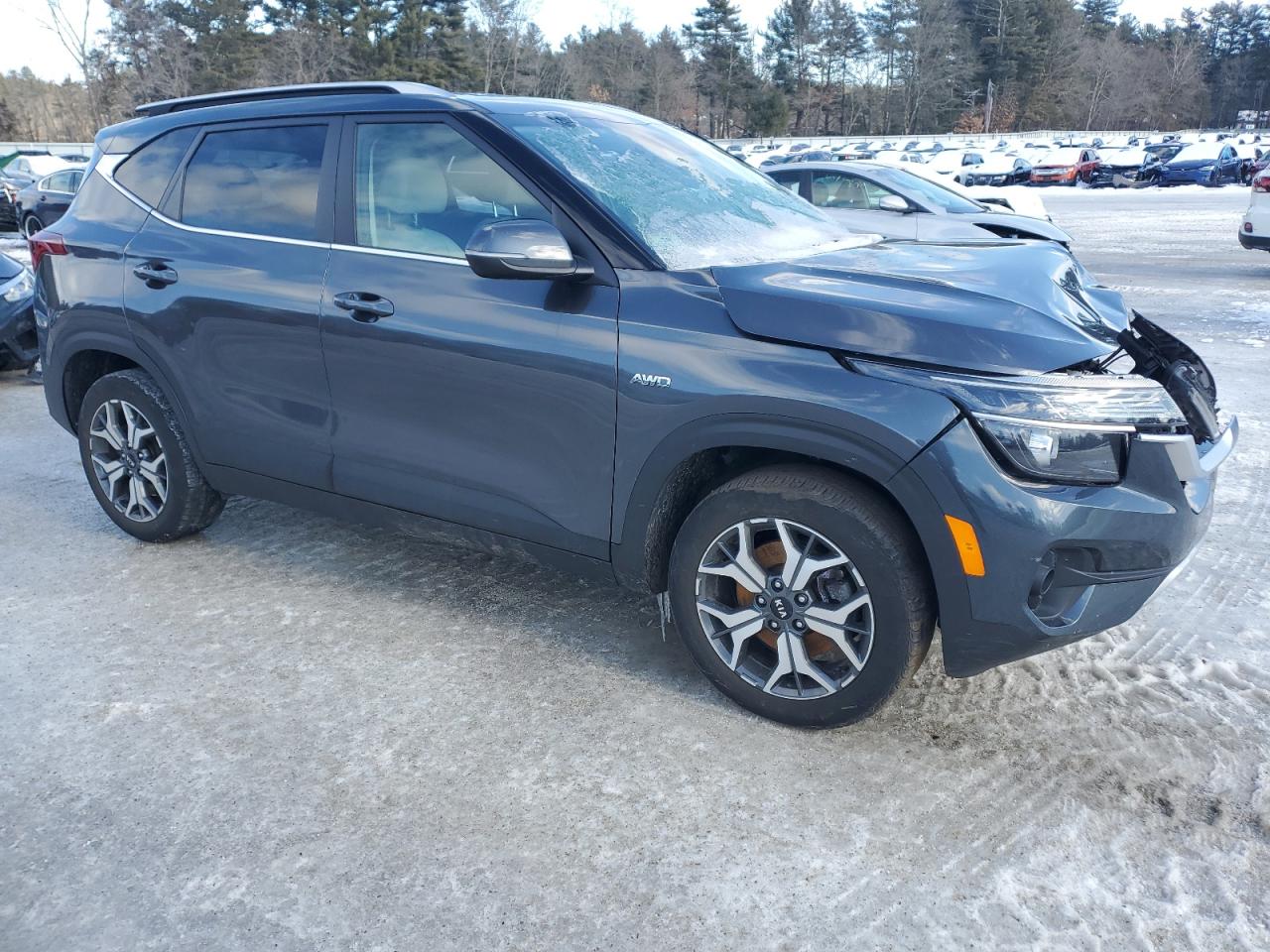 2021 Kia Seltos - Image 4