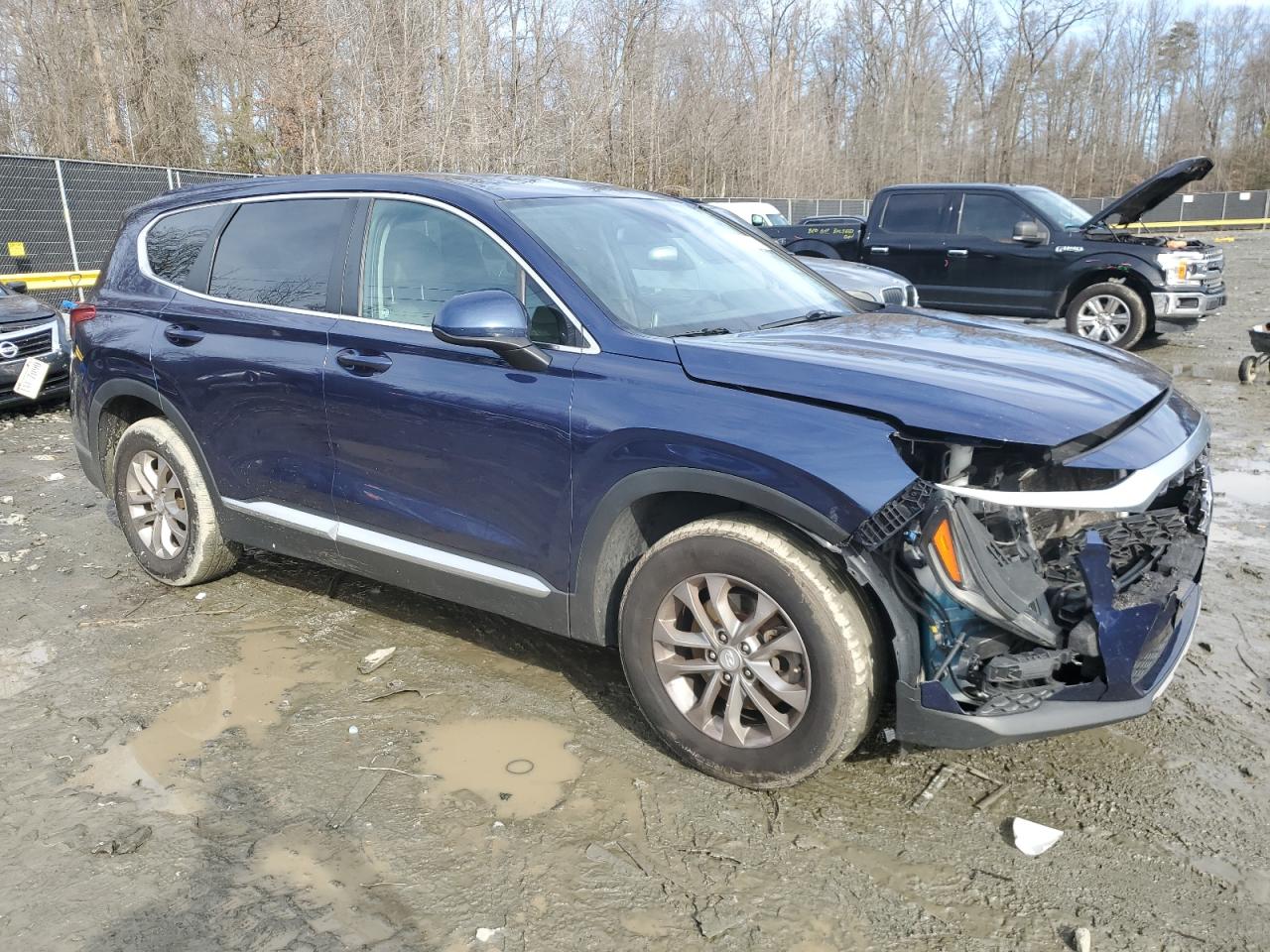 2019 Hyundai Santa Fe - Image 4