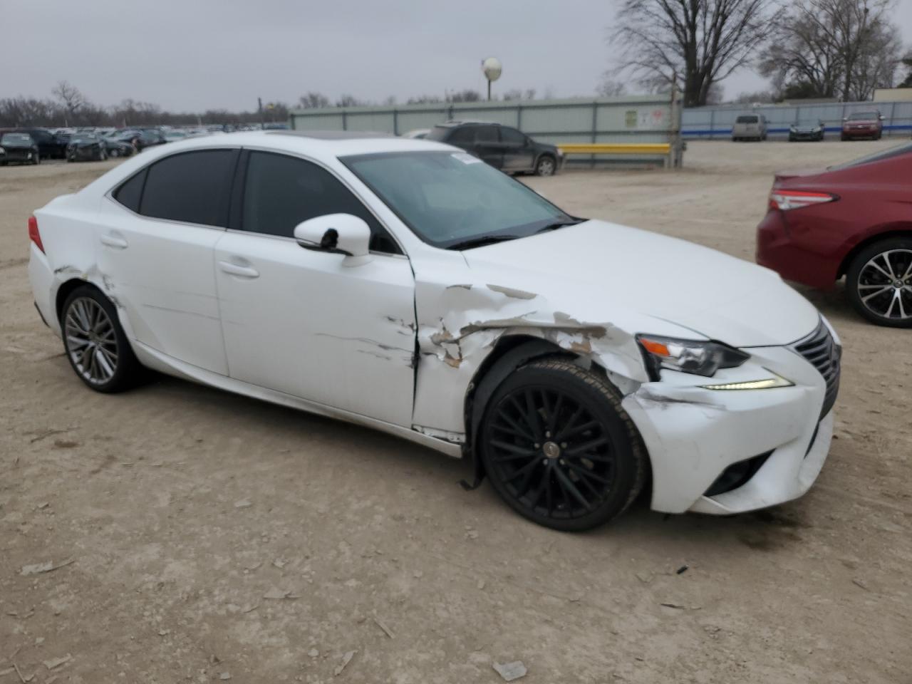 2015 Lexus IS - Image 4
