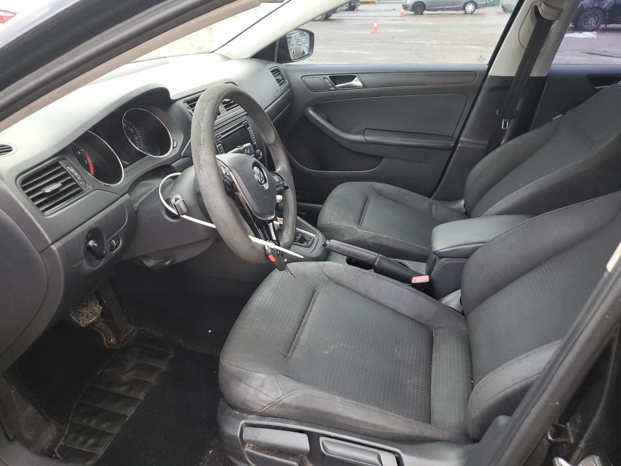 2015 Volkswagen Jetta - Image 7