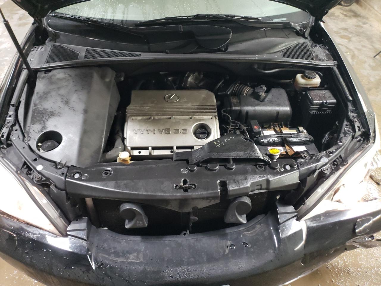 2005 Lexus RX - Image 11